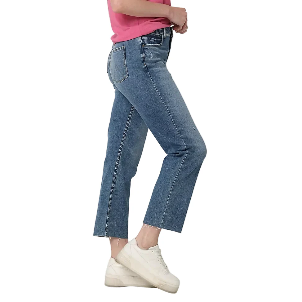 Wrangler Women's High Rise Rodeo Straight Crop Jeans - Medium - Image 3