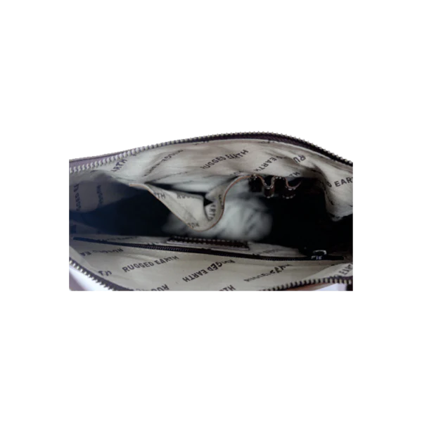 Rugged Earth Leather Purse w/Buckle - Image 3