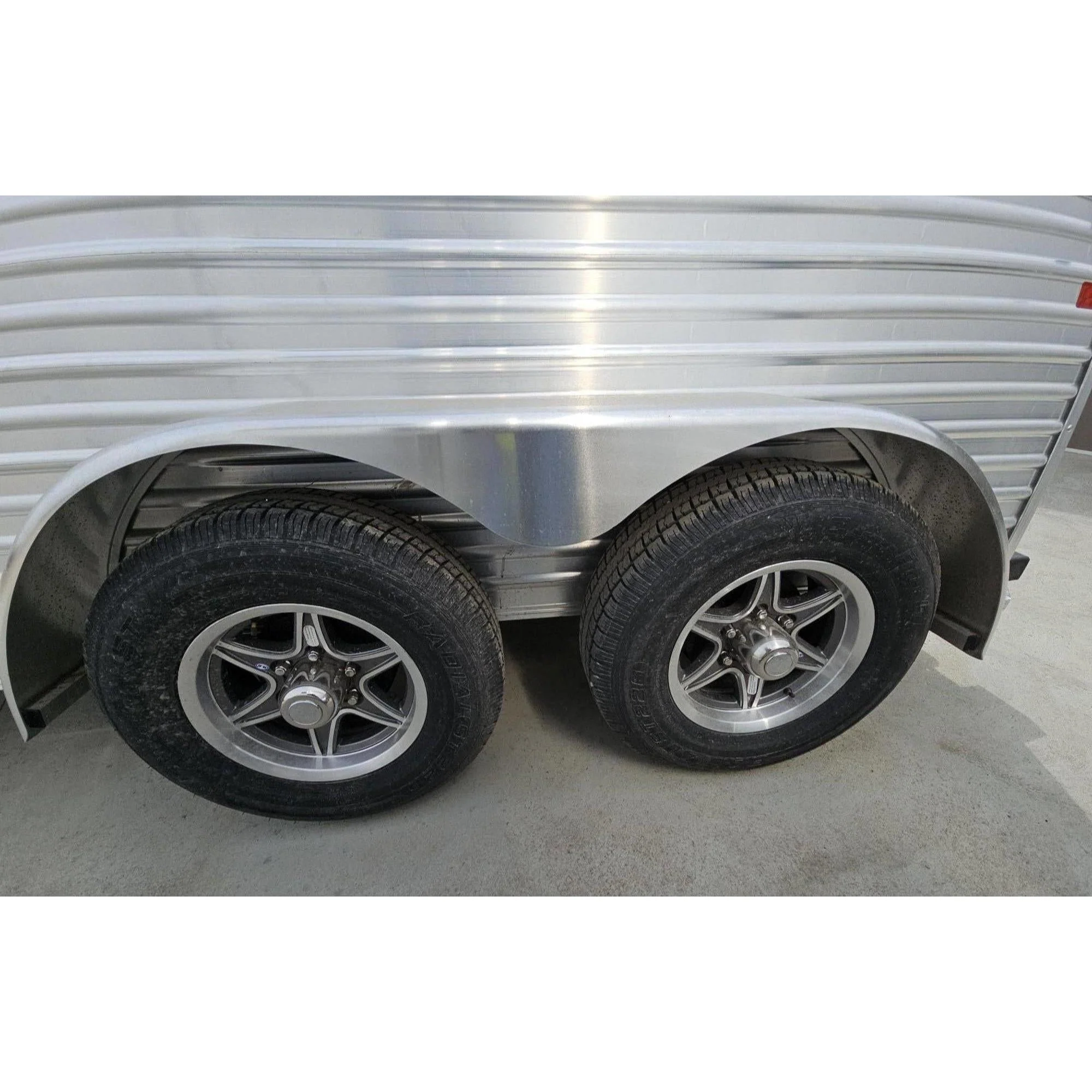2024 High Country Colt Series Combo/Slant 2-Horse Lite (Wood Deck) - Image 10