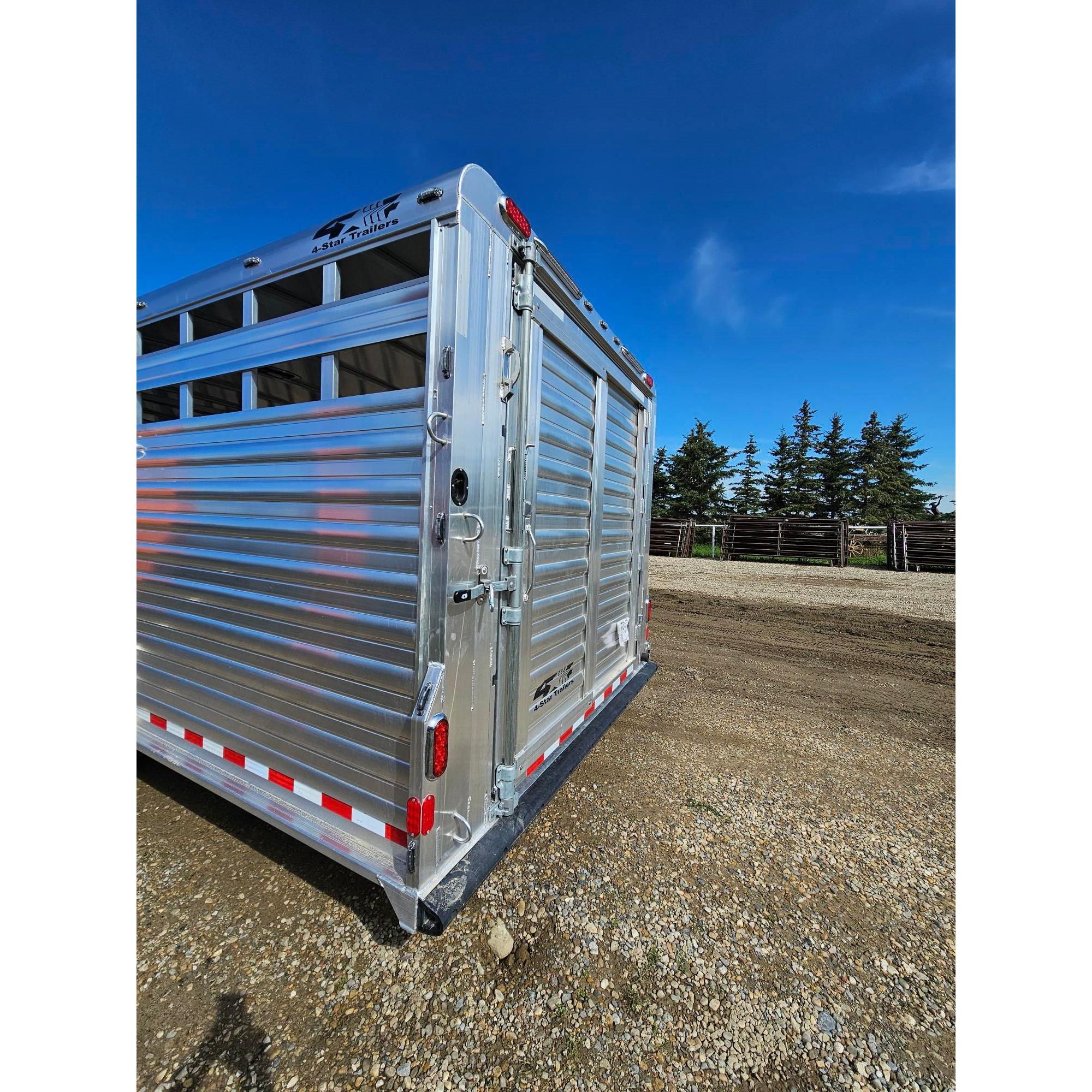 *Nearly New* 2026 4-Star 34' Stock Trailer - Image 8