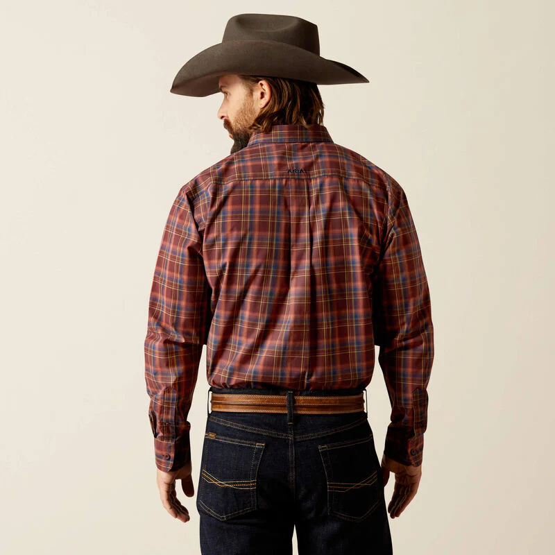Ariat Men's Pro Series Scotty Long Sleeve Classic Fit Shirt - Dark Red - Image 2