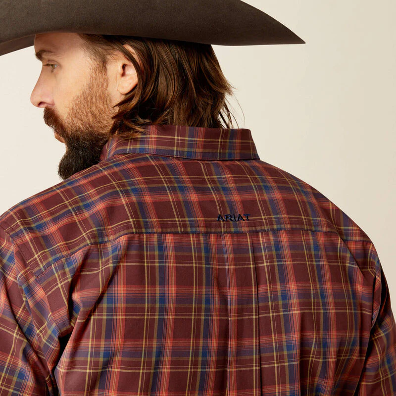 Ariat Men's Pro Series Scotty Long Sleeve Classic Fit Shirt - Dark Red - Image 5