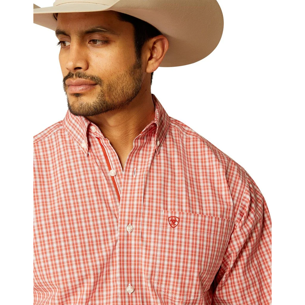 Ariat Men's  Pro Series Roscoe Classic Fit Long Sleeve Shirt - Red - Image 3