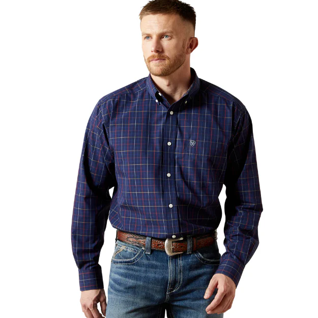Ariat Men's Wrinkle Free Blaze Classic Fit Shirt- Navy
