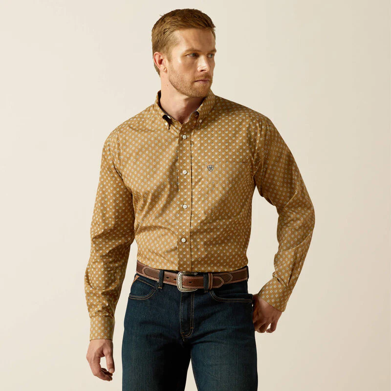 Ariat Men's Wrinkle Free Darryl Classic Fit Long Sleeve Shirt - Khaki