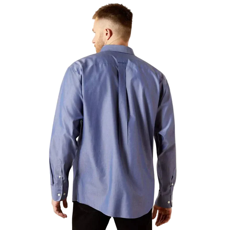Ariat Men's Wrinkle Free Solid Pinpoint Oxford Long Sleeve Shirt - Blue - Image 2
