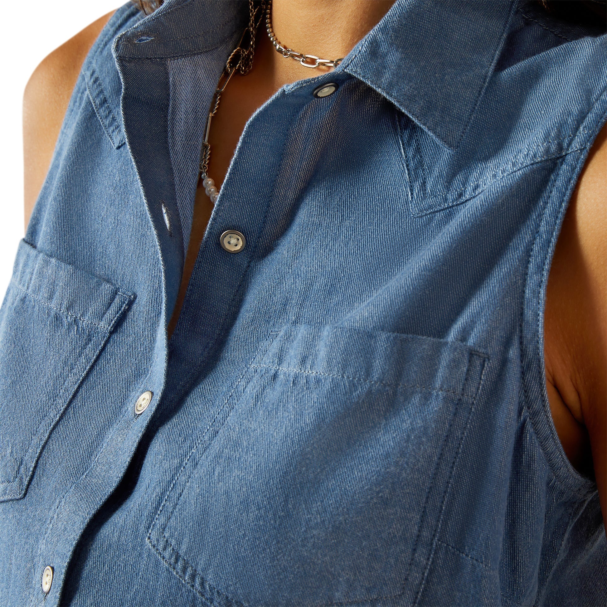 Ariat Women's Billie Jean Sleeveless Shirt - Light Blue Chambray - Image 2