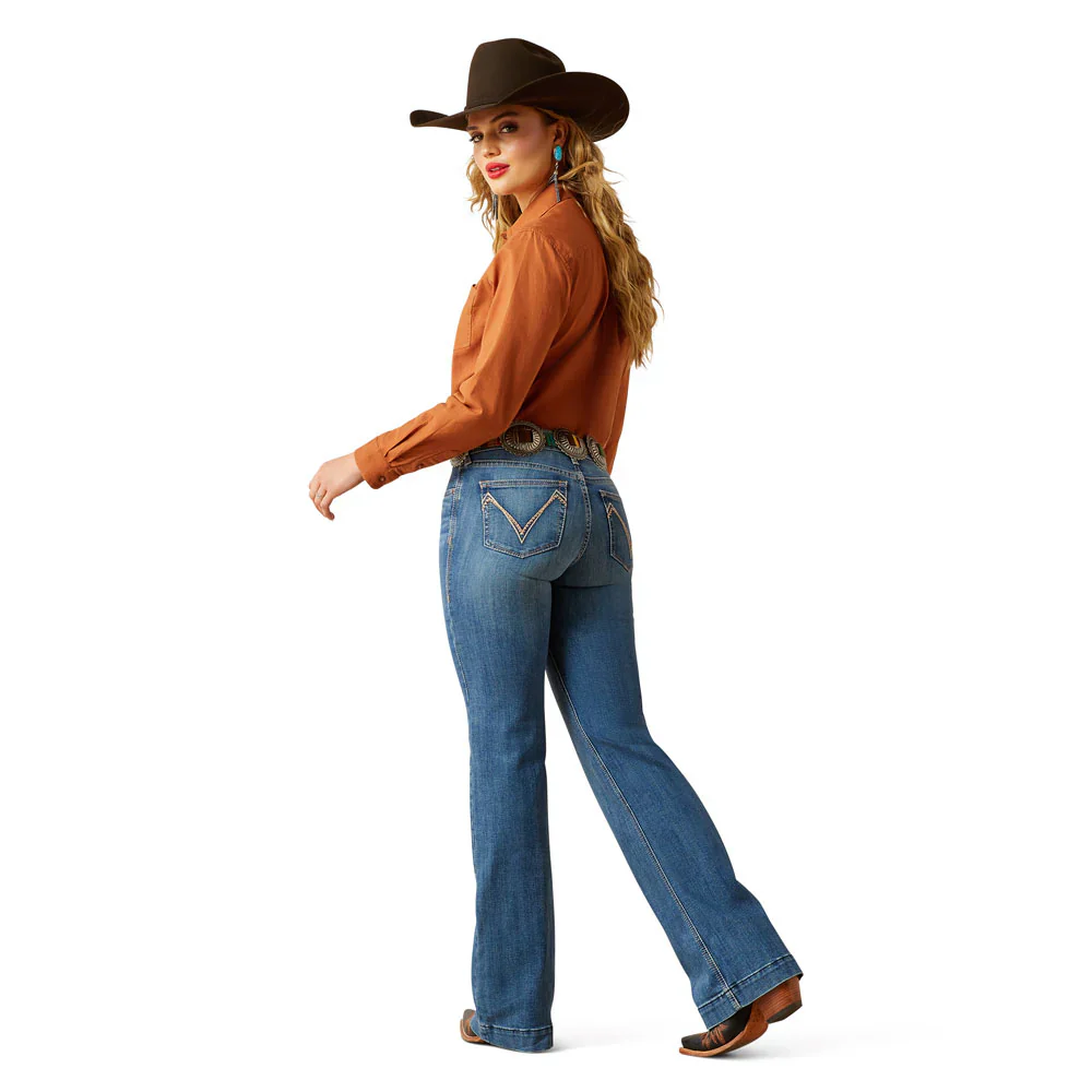 **Ariat Women's Perfect Rise Isabelle Wide Trouser Jeans- Albuquerque - Image 2