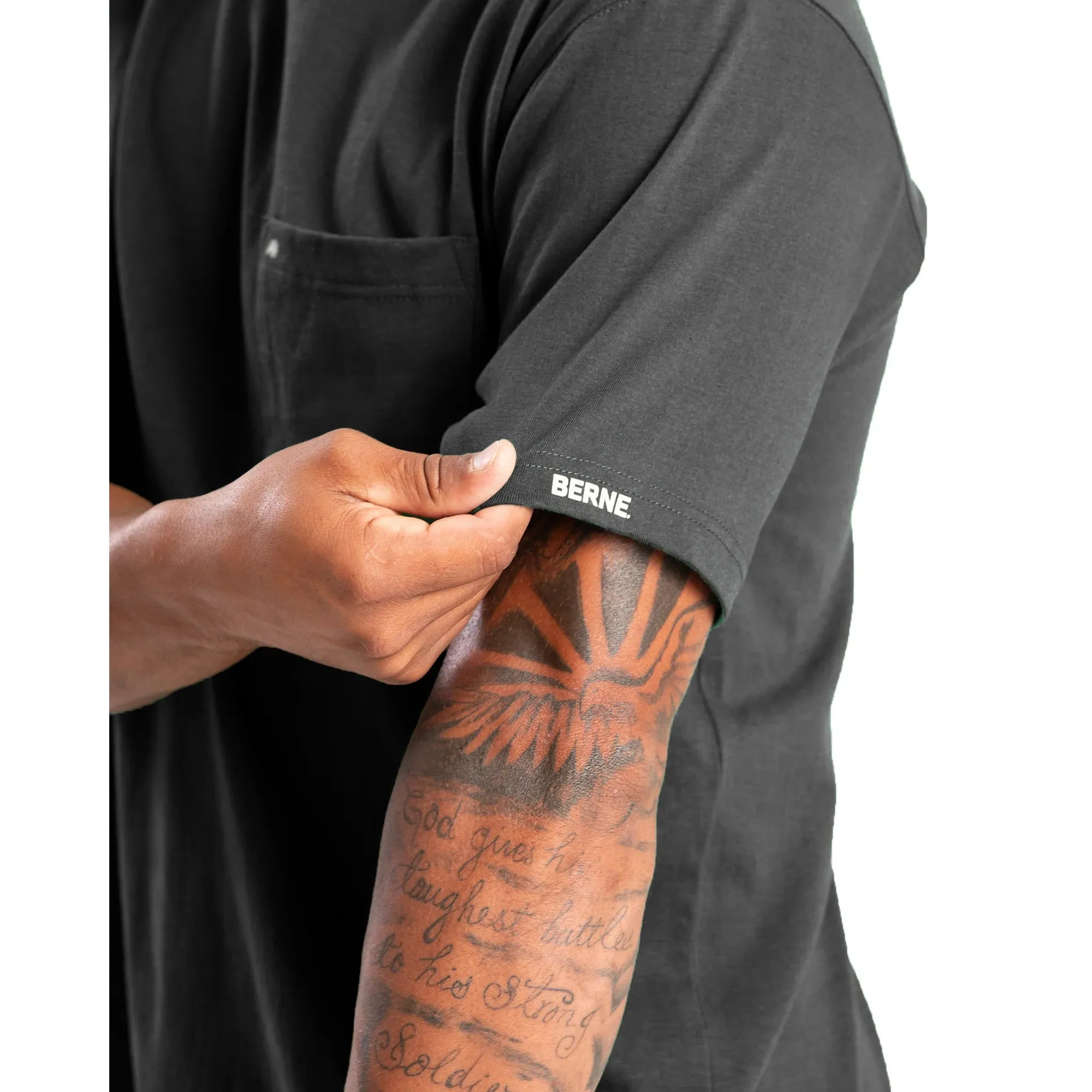 Berne Men's Highland Heavyweight Pocket T-Shirt - Image 3