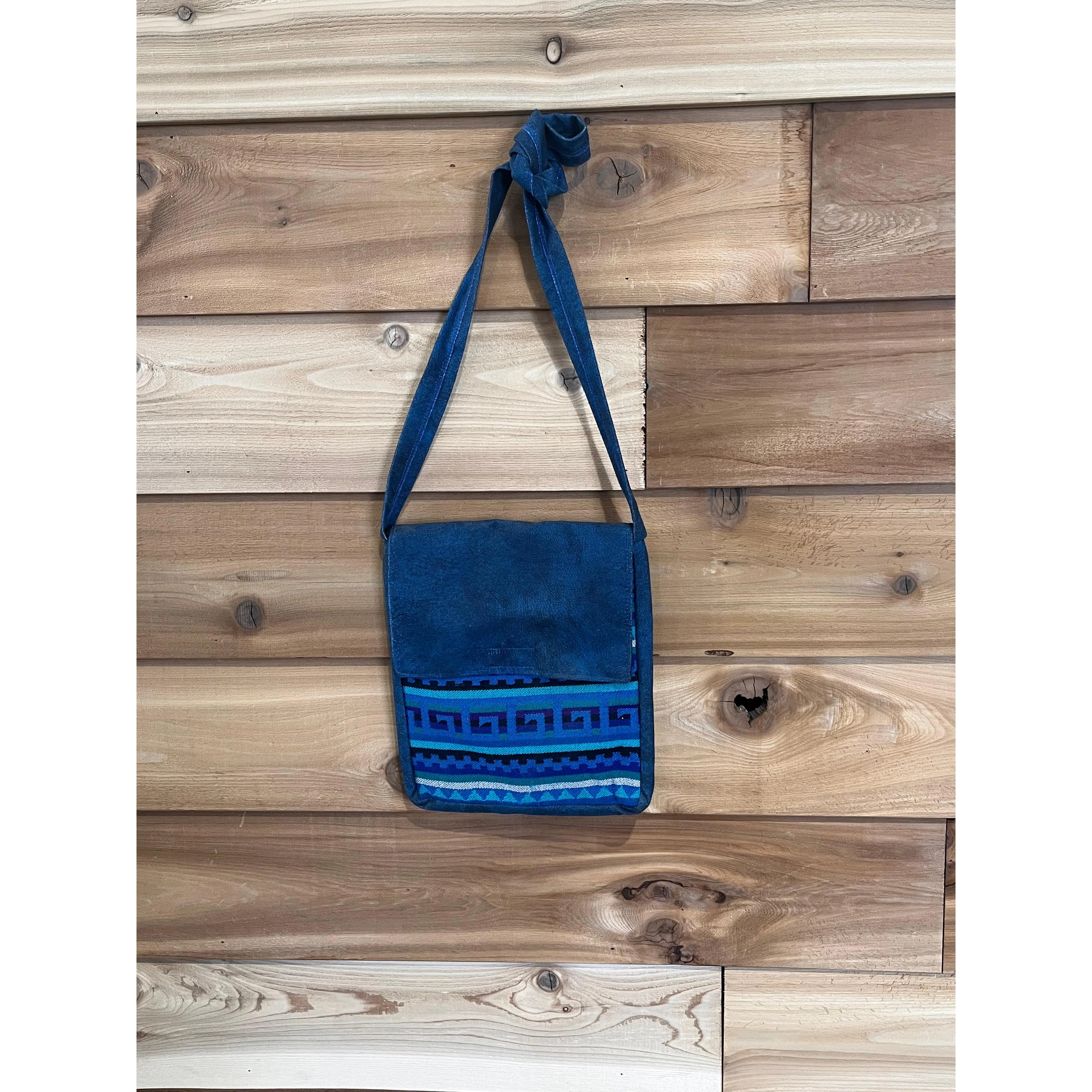 El Paso Woven Panel Messenger Bag w/Flap Top - Image 2