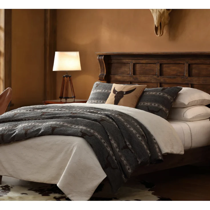 Hi End Accents Chisholm Longhorn Chenille Jacquard Duvet Set