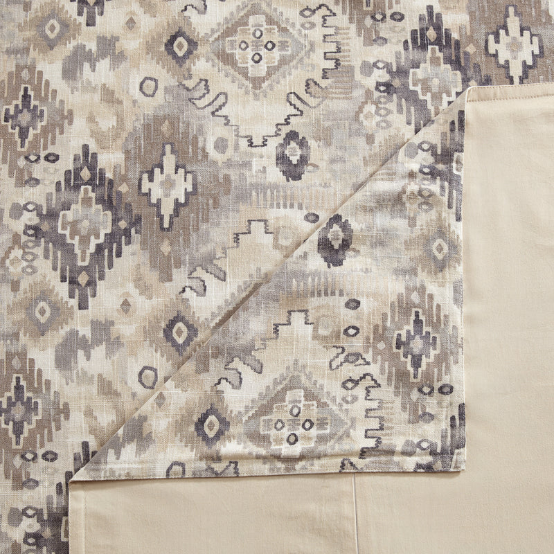 HiEnd Accents Velazquez Duvet Cover 3 Piece Set - Various Sizes - Image 3