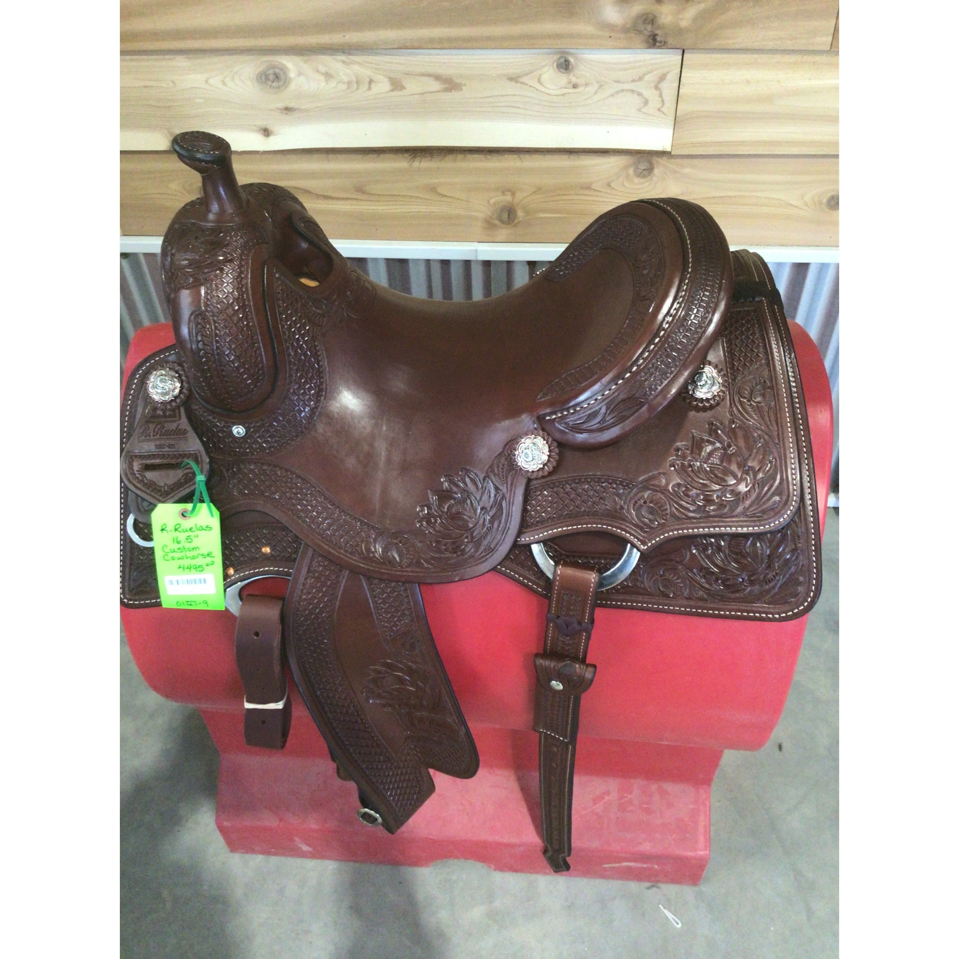 R. Ruelas 16.5" Custom Cowhorse Saddle - Image 2