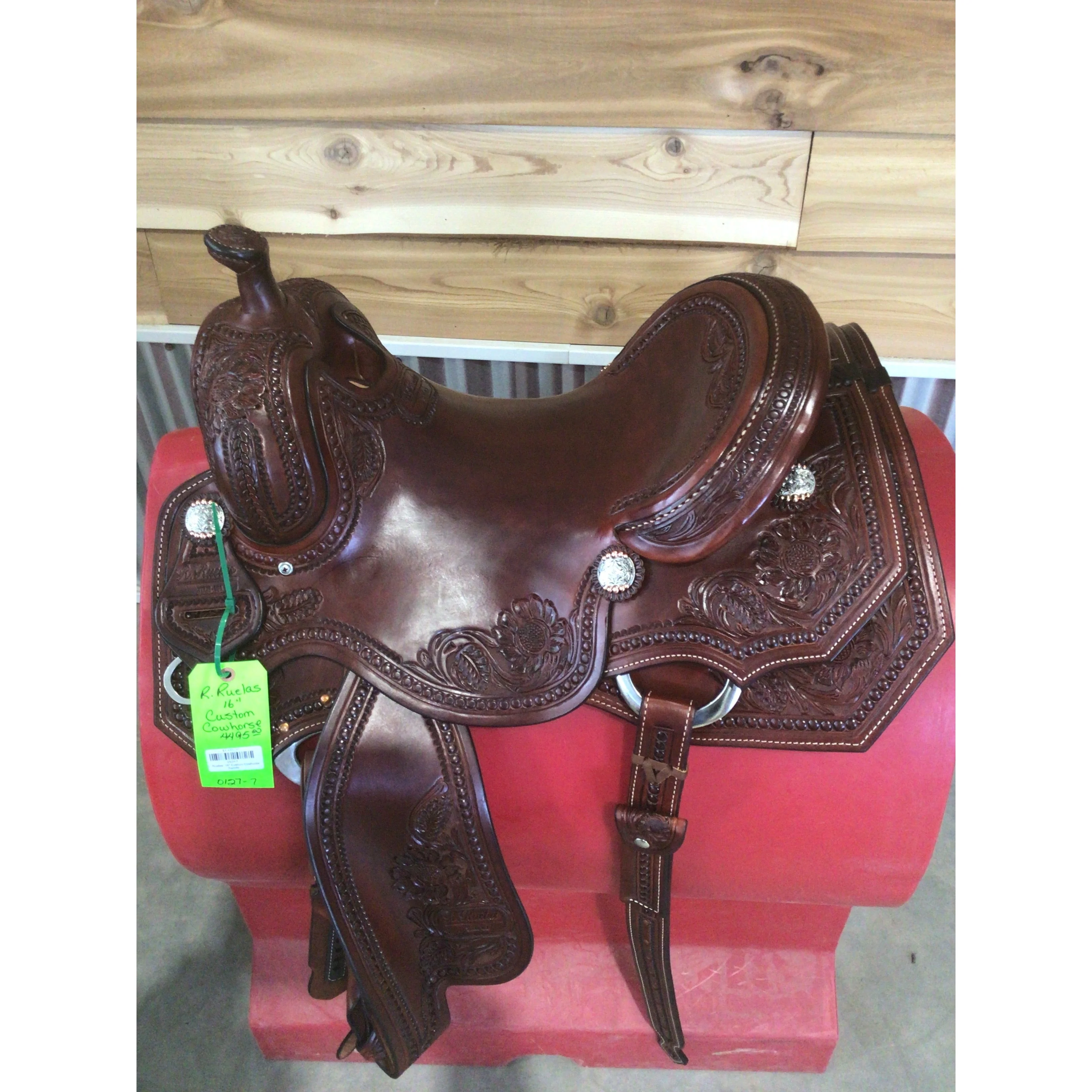 R. Ruelas 16" Custom Cowhorse Saddle - Image 2
