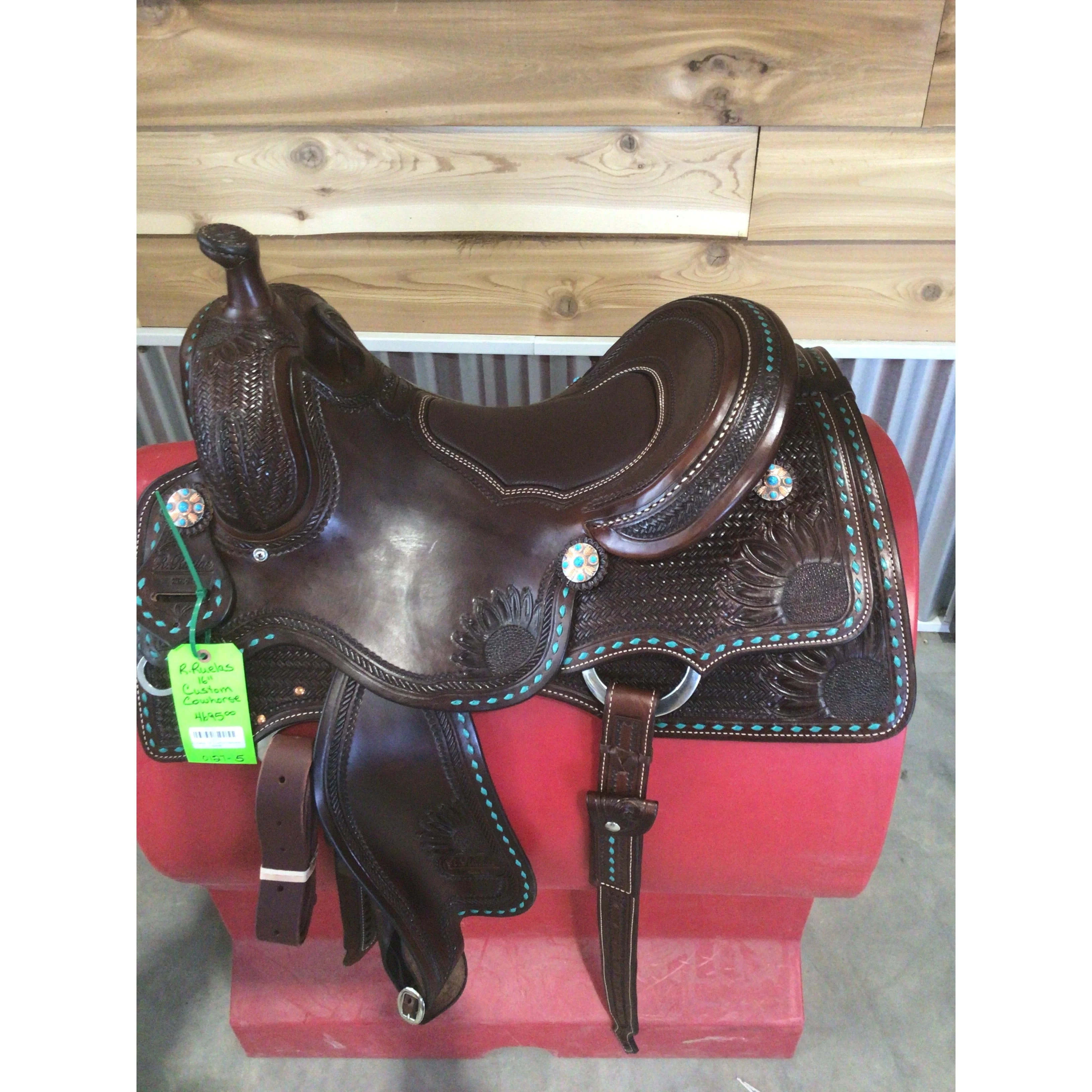 R. Ruelas 16" Custom Cowhorse Saddle - Image 2