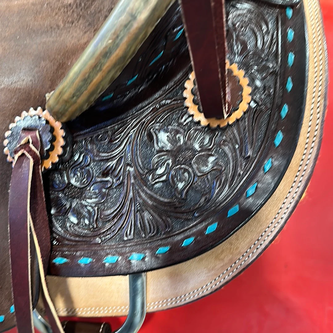 Irvine 18" Wade Saddle - Image 2