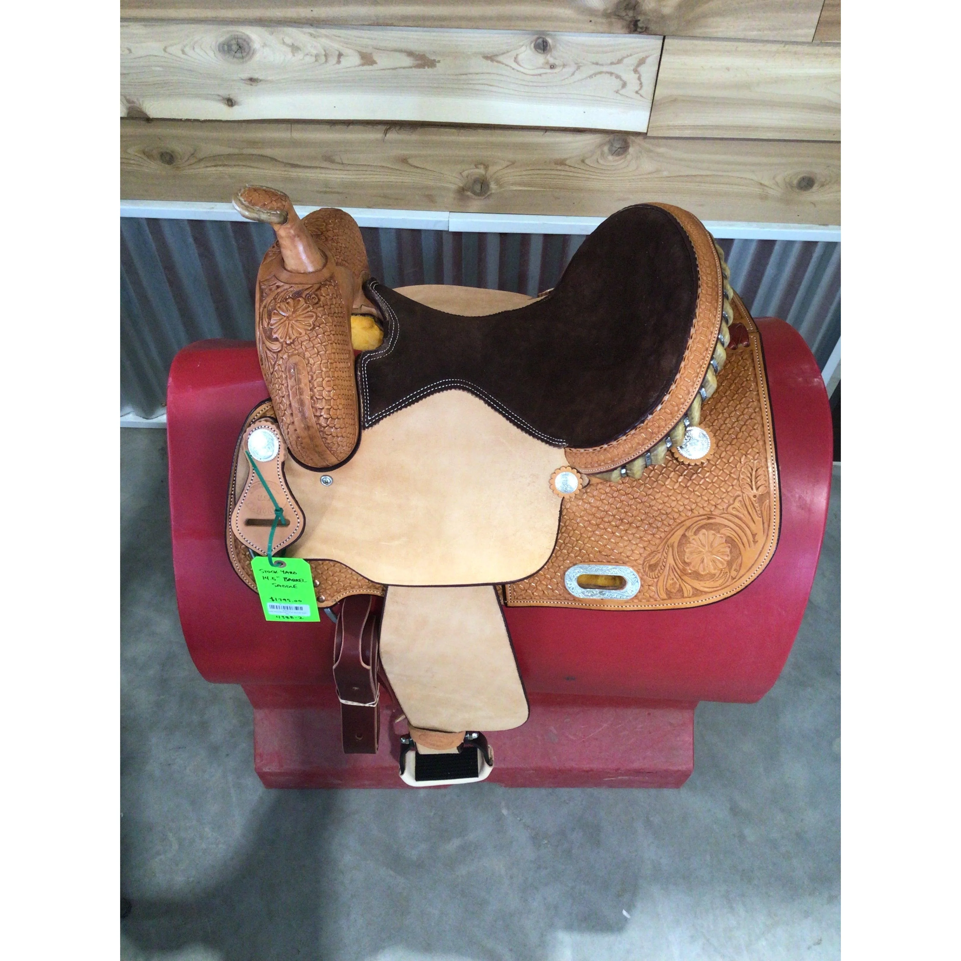 Stock Yard Barrel 14.5" Barrel Saddle - Image 2