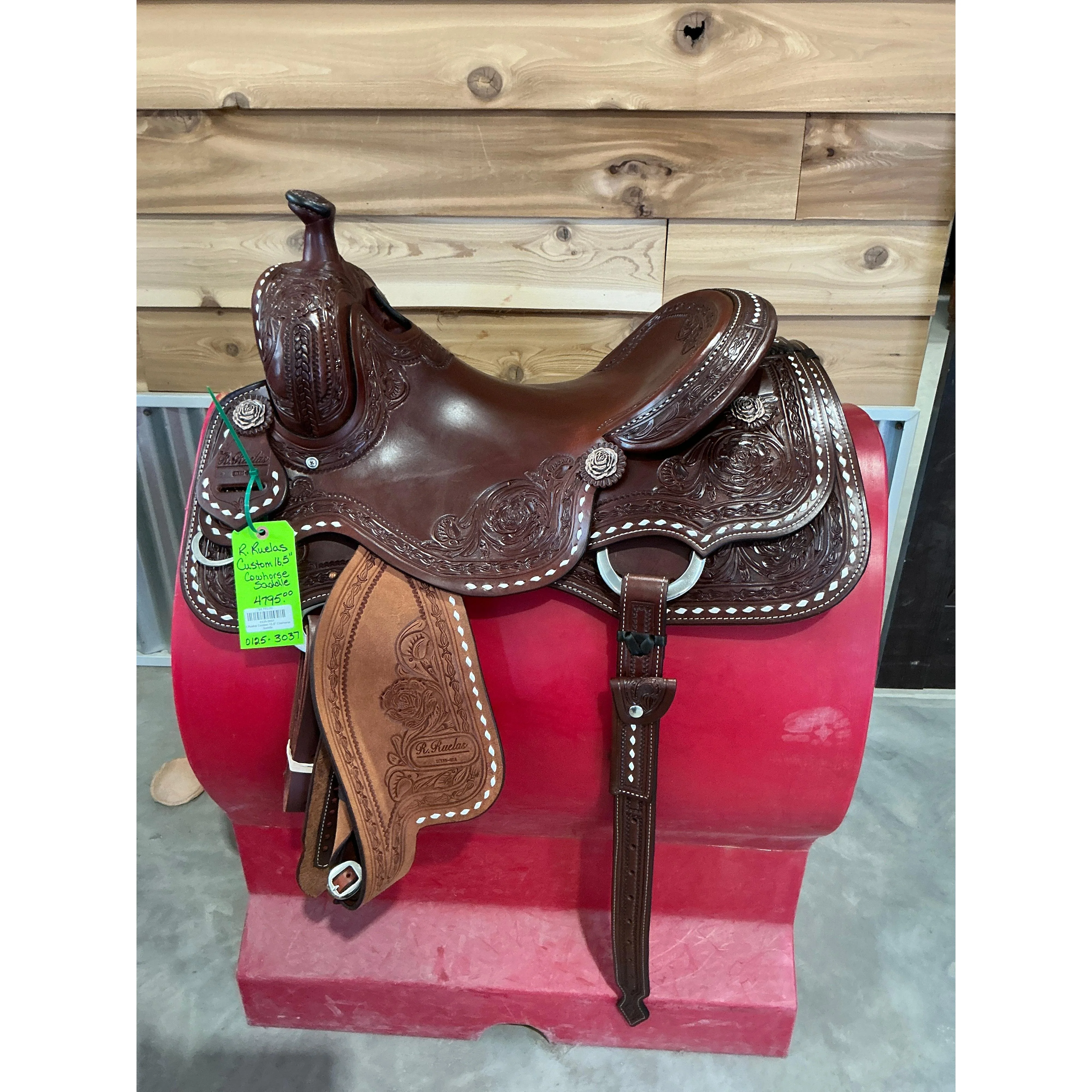 R.Ruelas Custom 16.5" Cowhorse Saddle