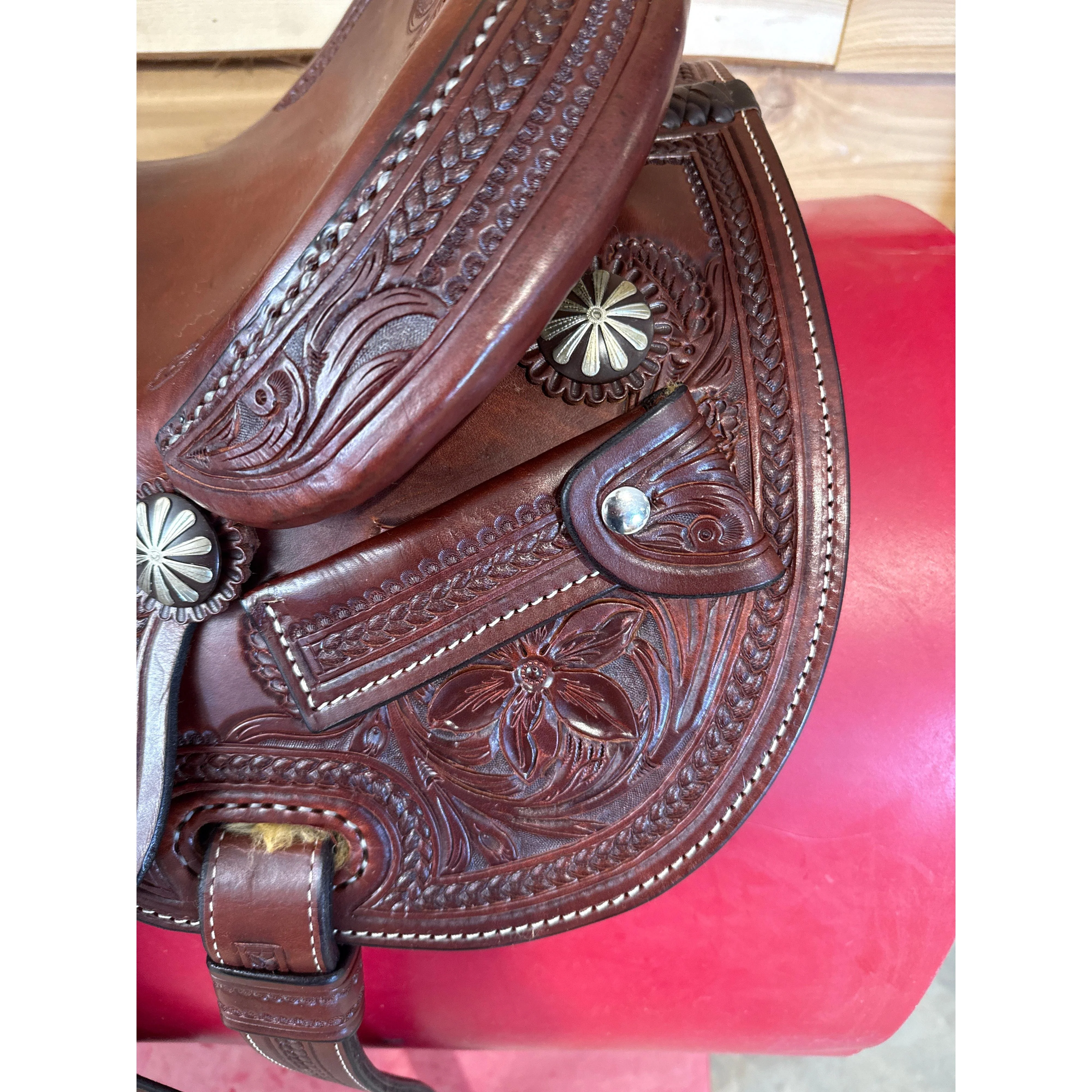 Irvine Custom 16" Cowhorse Saddle - Image 2