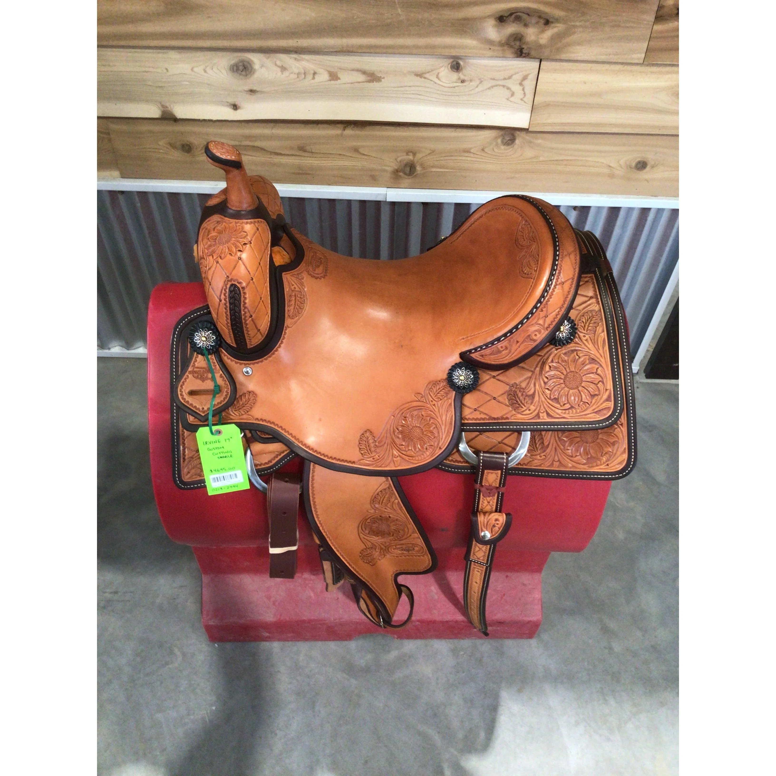 Irvine 17" Custom Cutting Saddle - Image 2