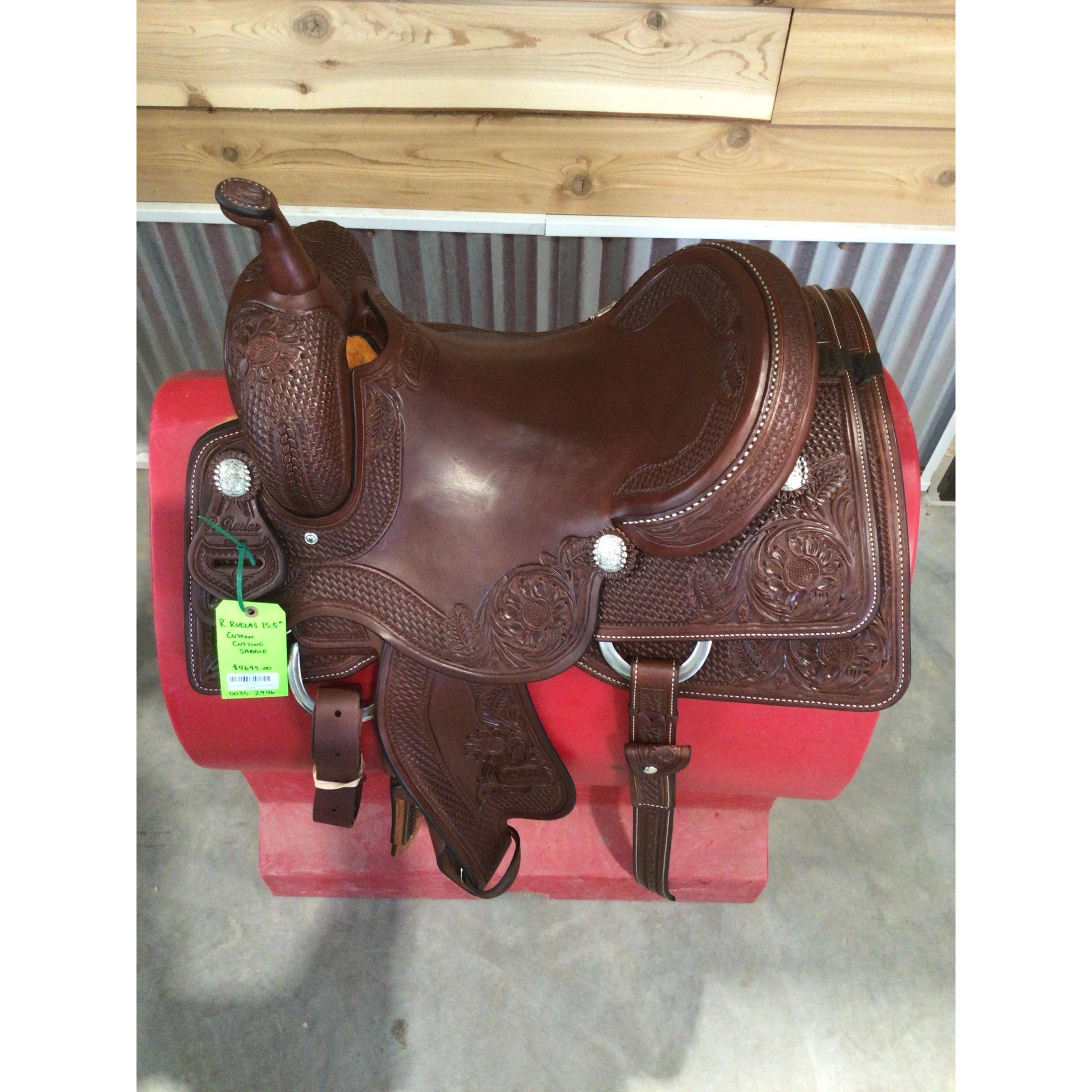 R. Ruelas 15.5" Custom Cutting Saddle - Image 2