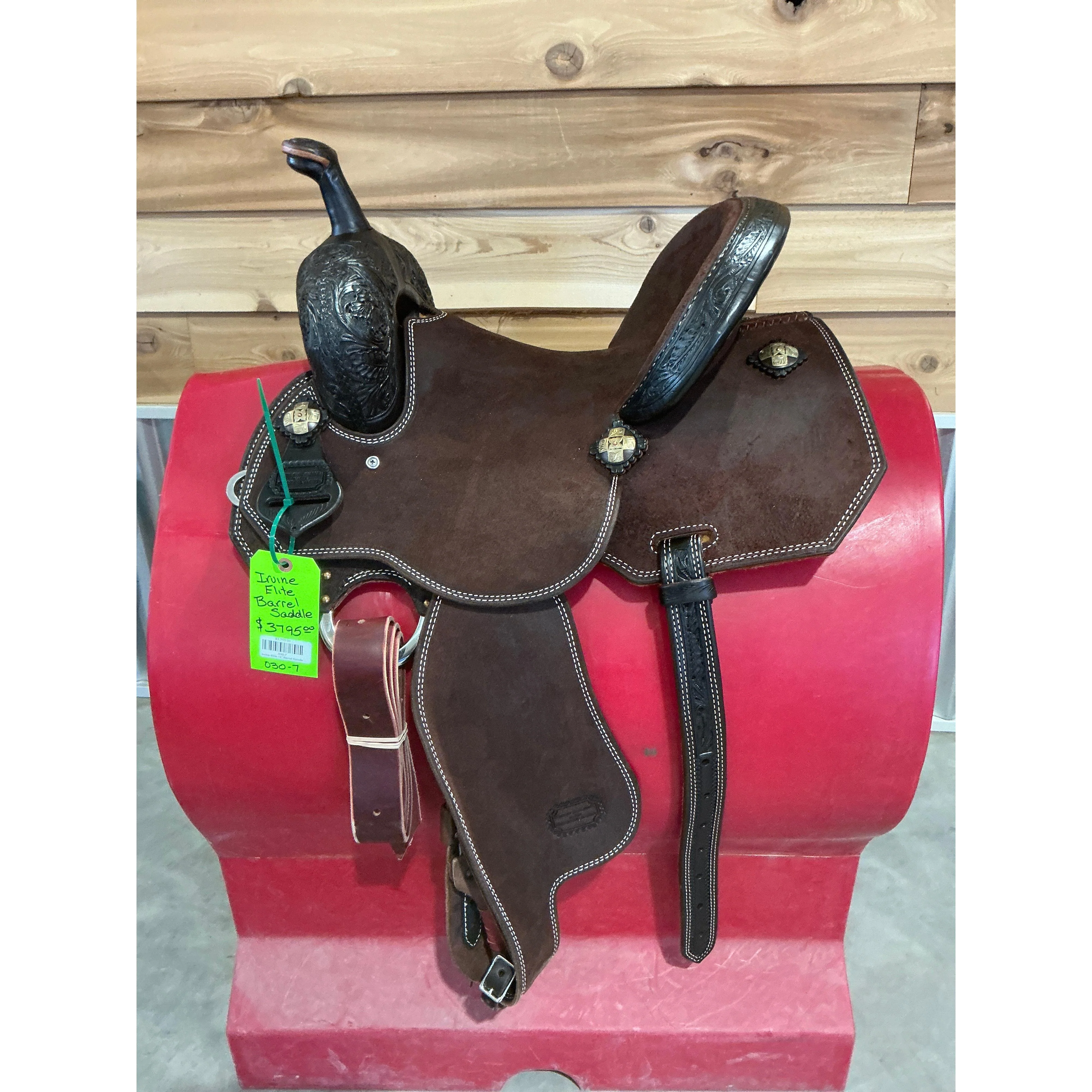 Irvine Elite 14" Barrel Saddle