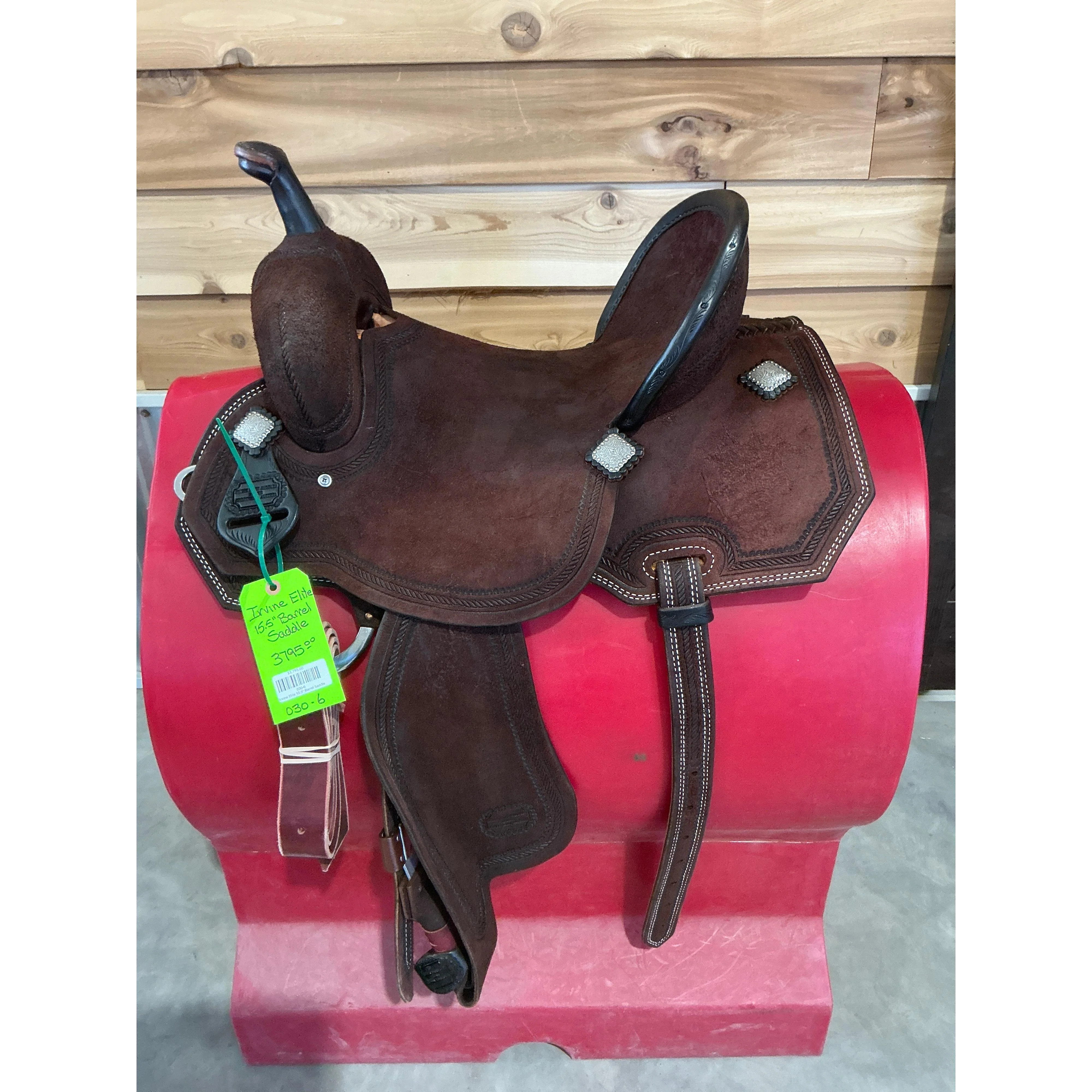 Irvine Elite 15.5" Barrel Saddle
