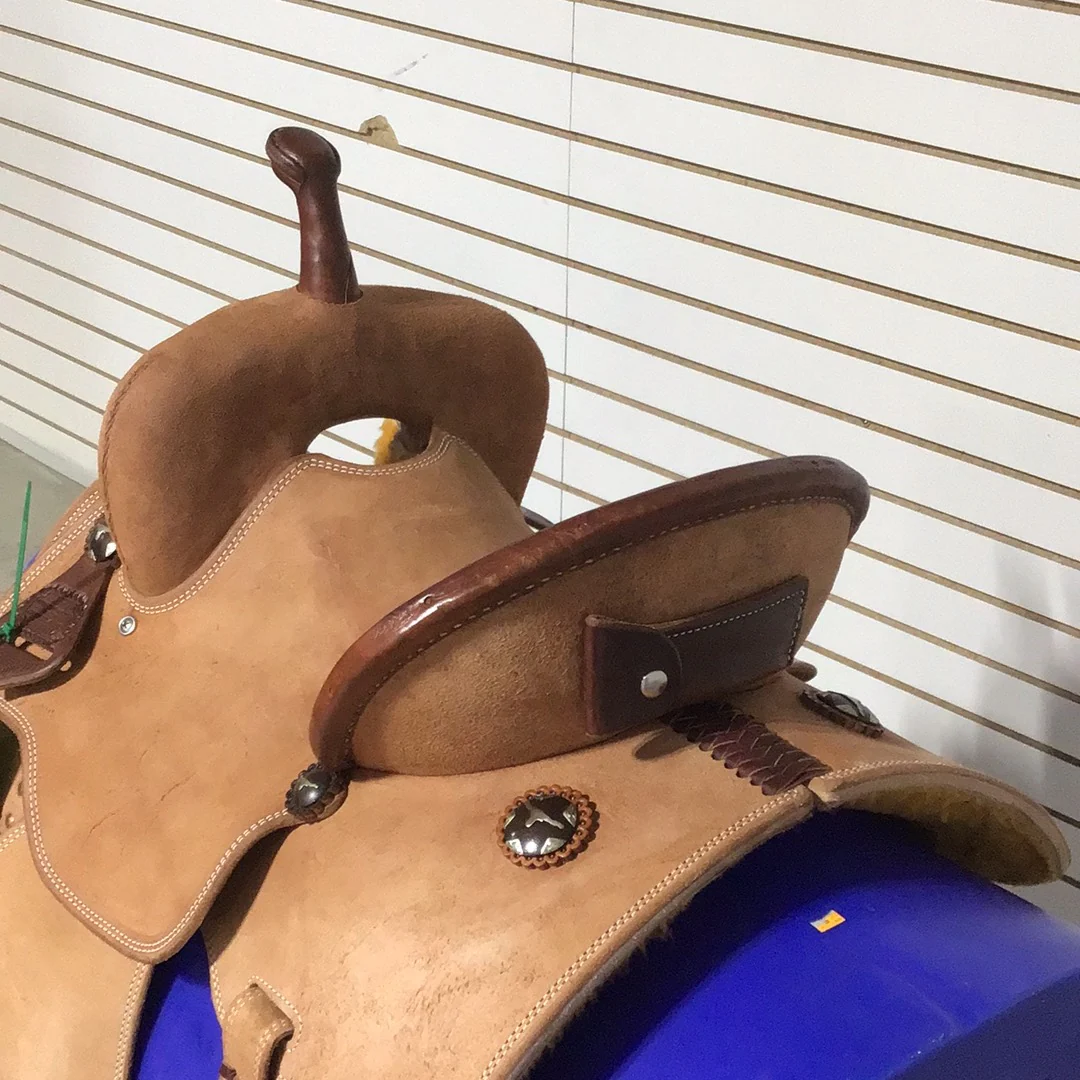 Irvine Elite 13” Barrel Saddle - Image 3