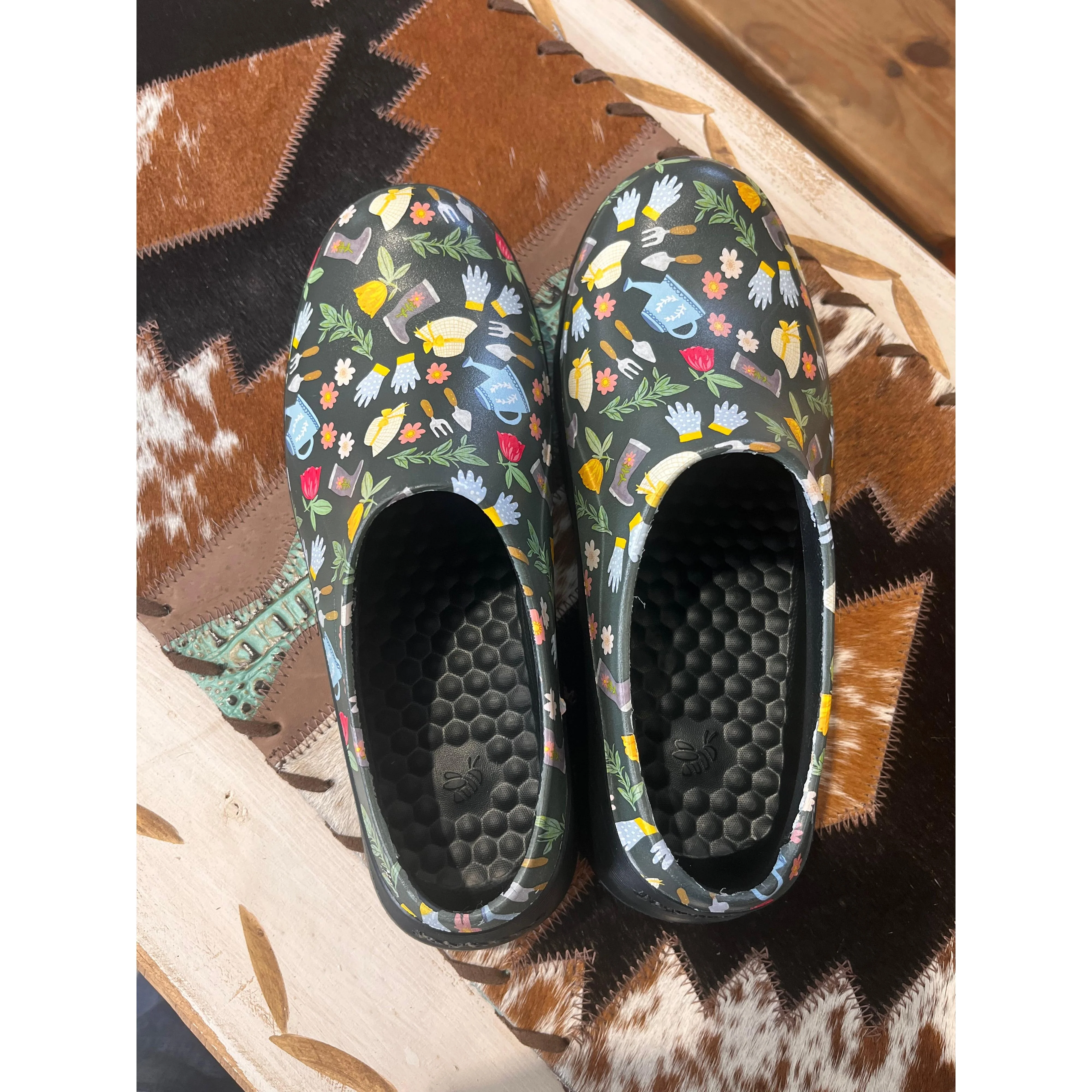 Joybees Women's Garden Grove Clog - Gardner's Delight - Image 2