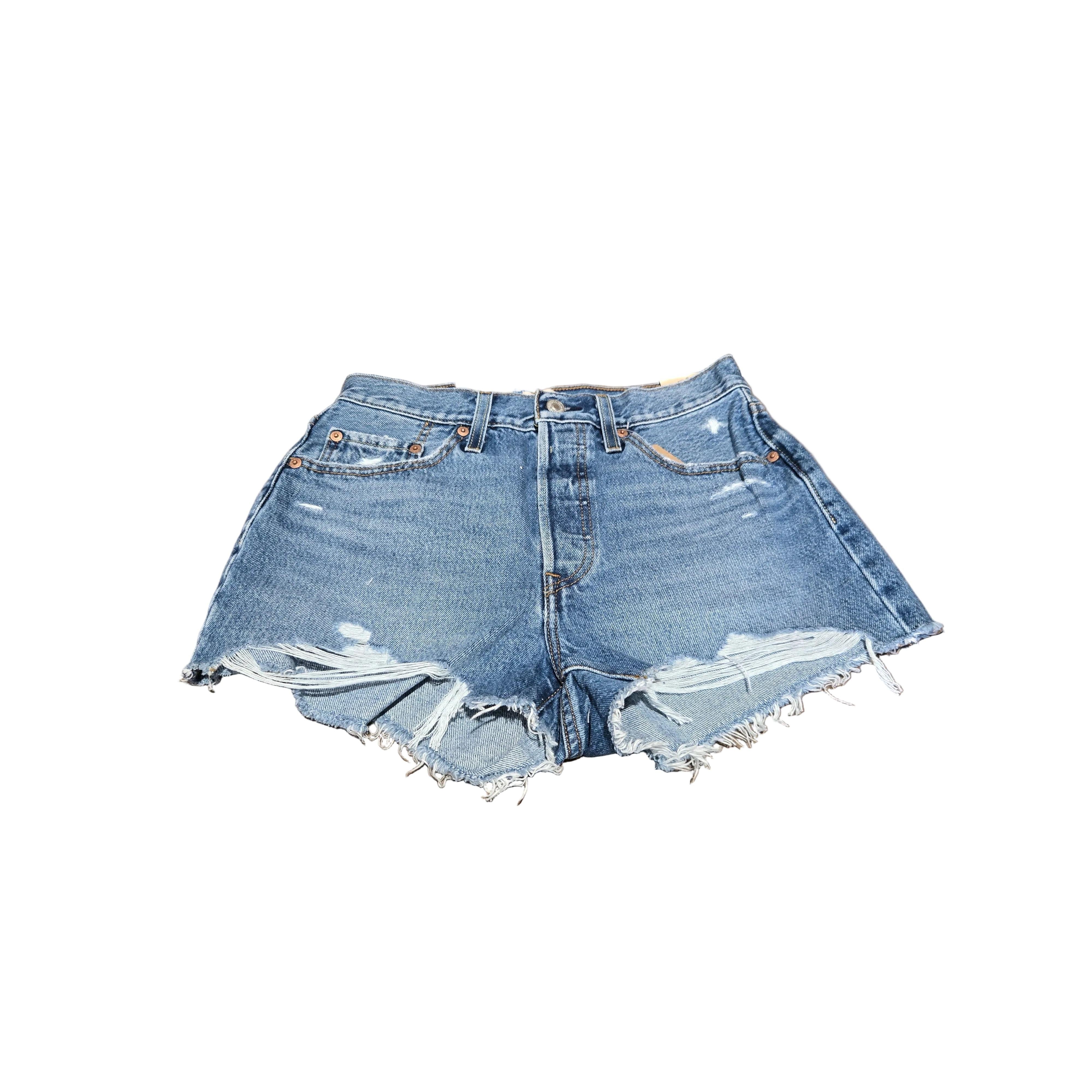 Levi Women's 501 Original Blow Big Horn Shorts - Medium Wash - Image 3