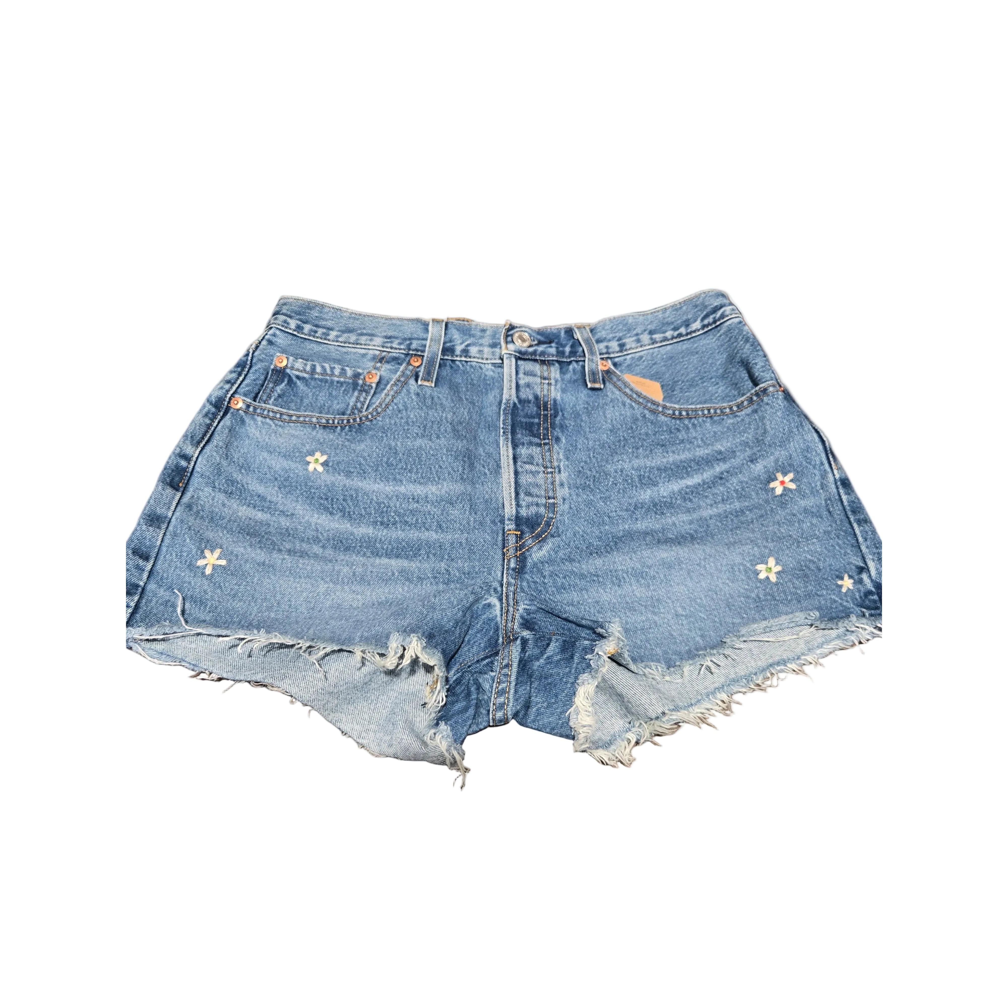 Levi Women's 501 Original High Rise Shorts -  Bee In The Bonnet - Image 3
