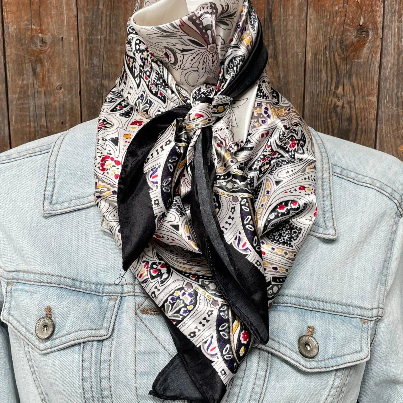 Rodeo Drive 35x35" Wild Rags - Floral, Animal & Other - Image 6