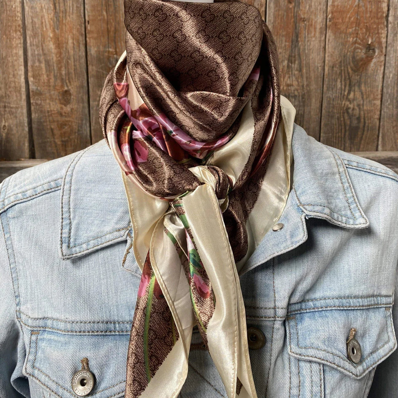 Rodeo Drive 35x35" Wild Rags - Floral, Animal & Other - Image 8