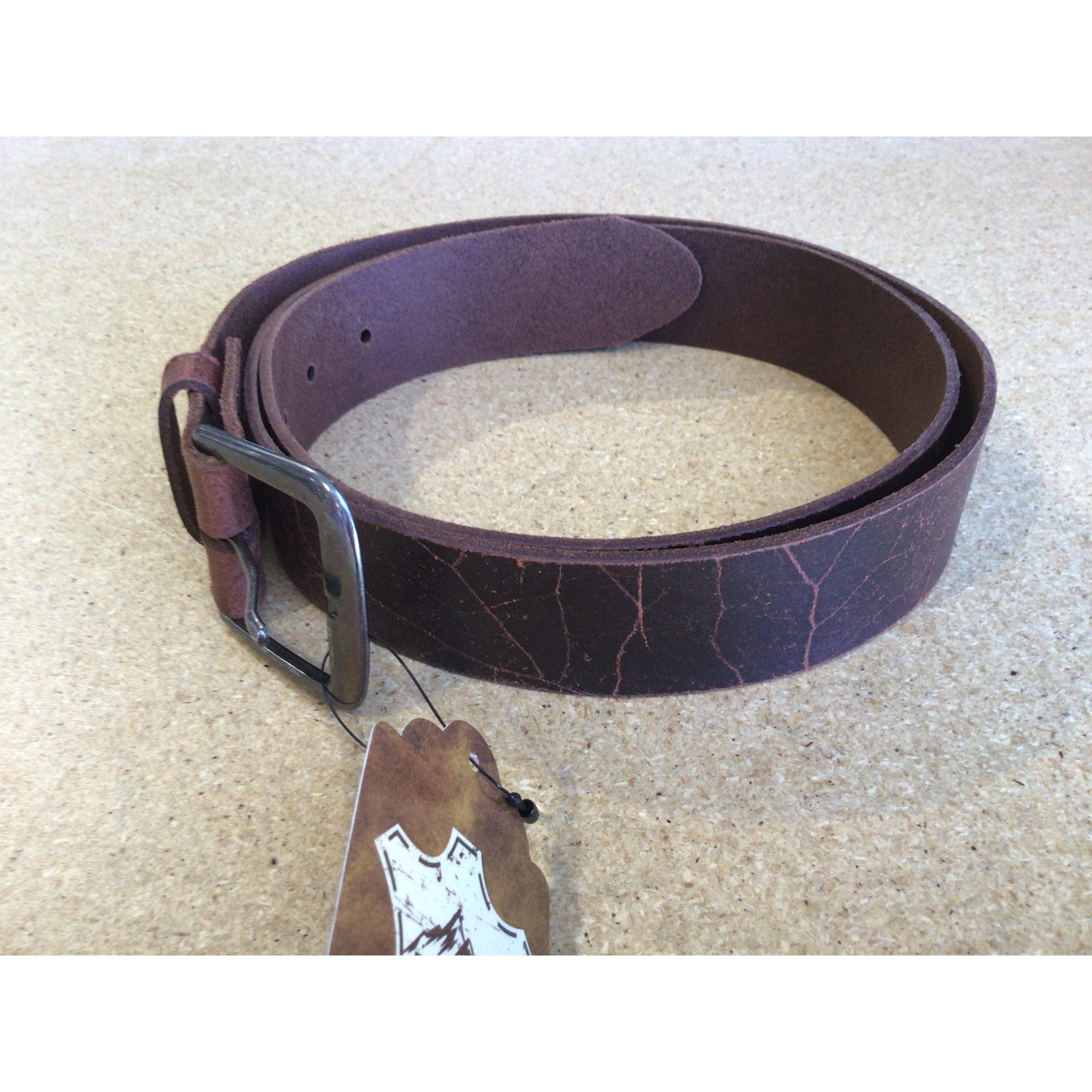 Rugged Earth Men's Leather Belt - Rustic Tan