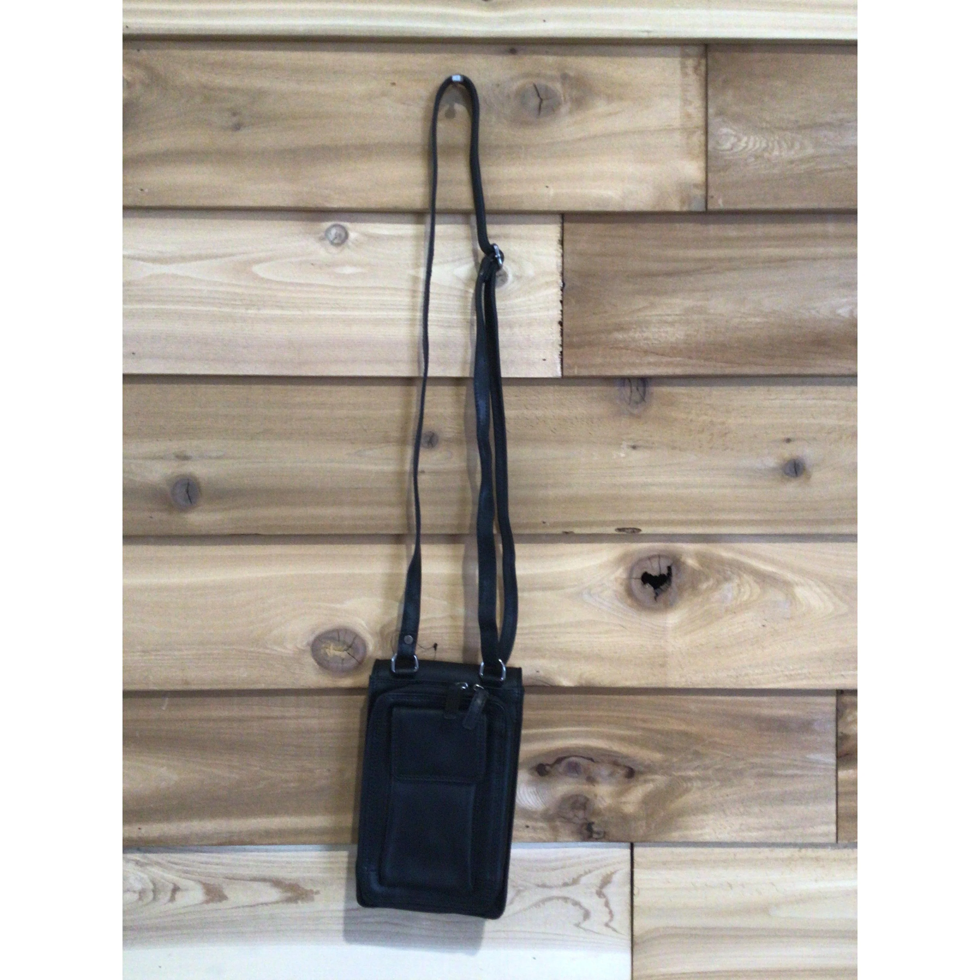 Rugged Earth Women's Bag - Black - Image 2