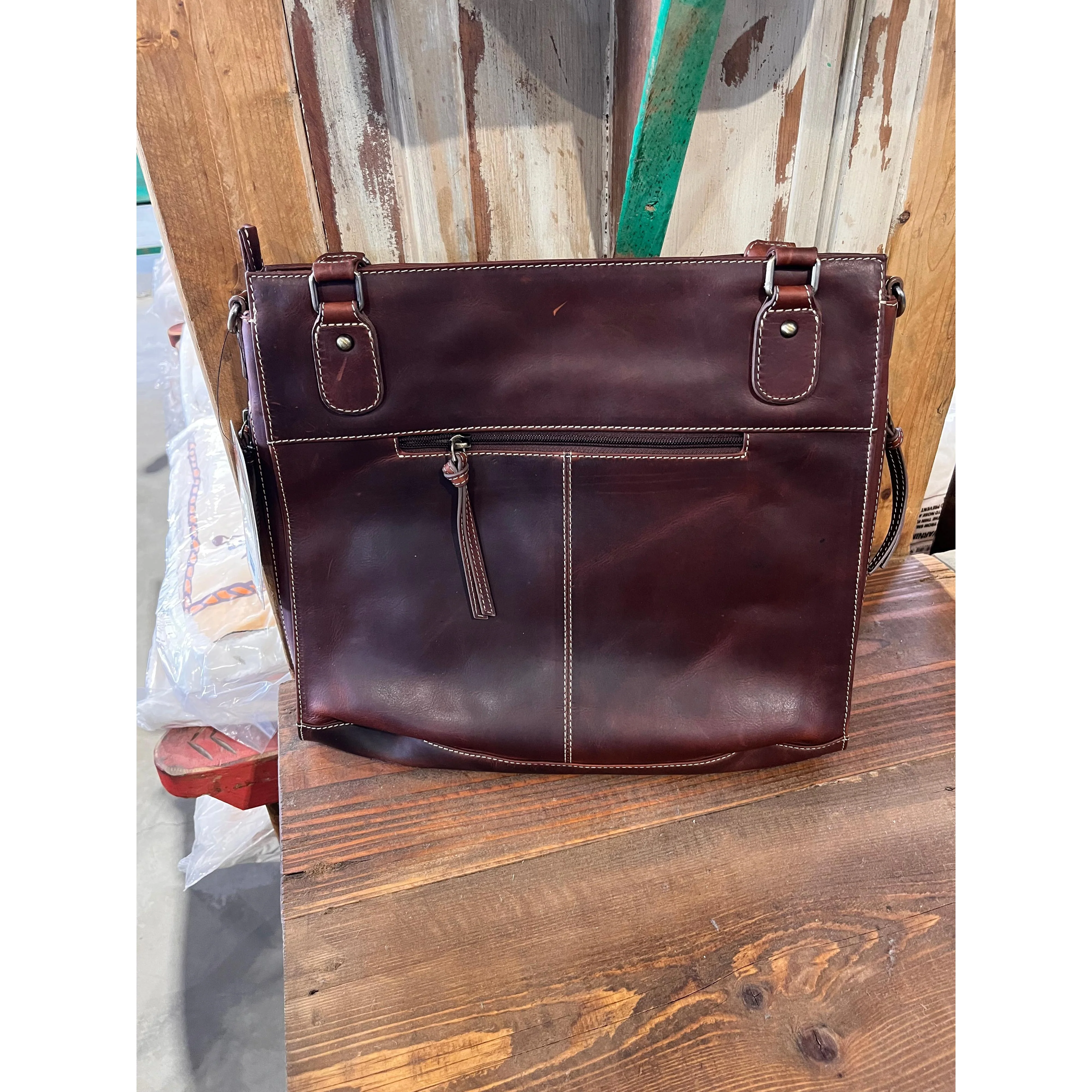Rugged Earth Women's Concealed Weapon Bag - Brown - Image 2