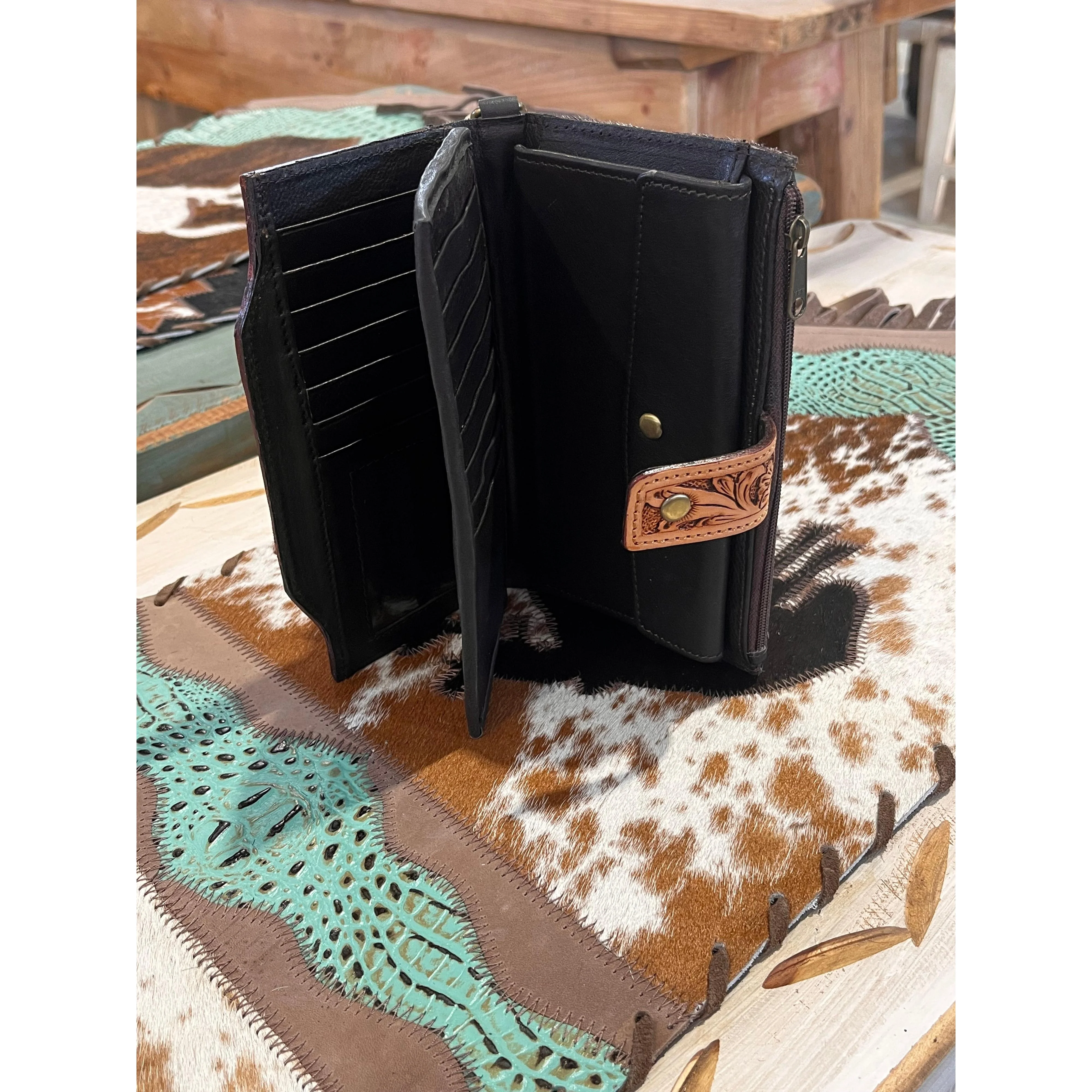 Western Women's Clutch - Image 3