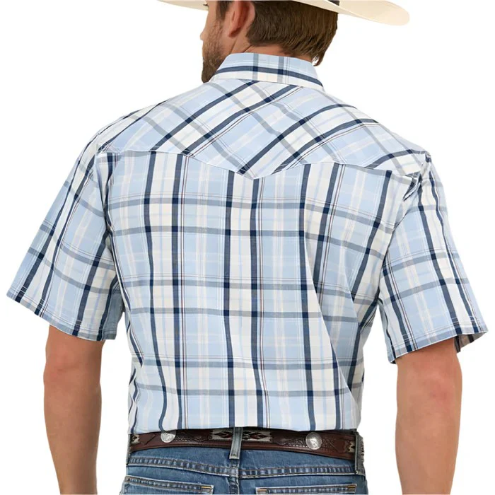 Wrangler Men's  Competition Advanced Comfort Classic Fit Short Sleeve Shirt - Blue - Image 2