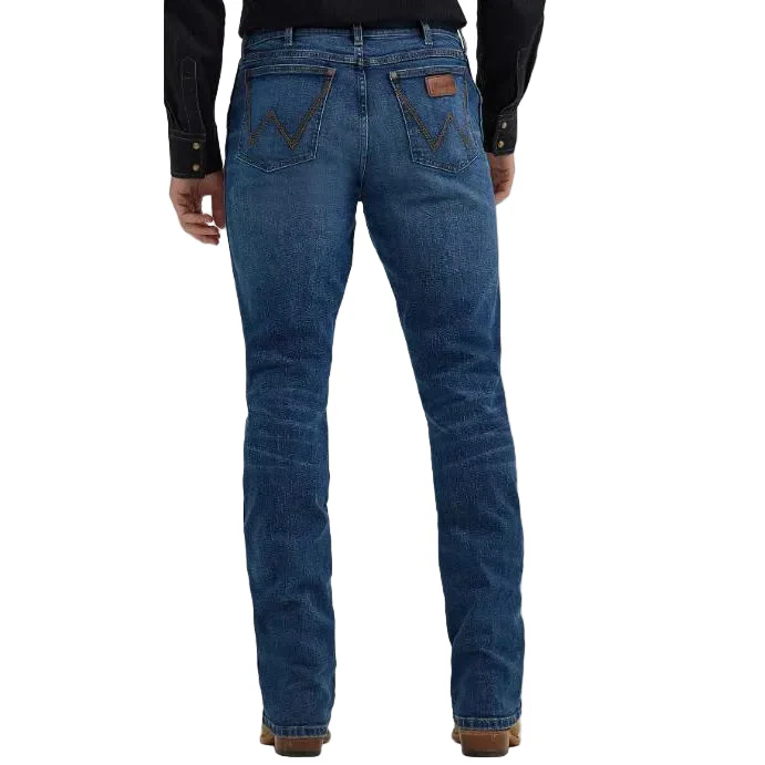 Wrangler Men's Relaxed Fit Bootcut Jean - Lewiston - Image 2