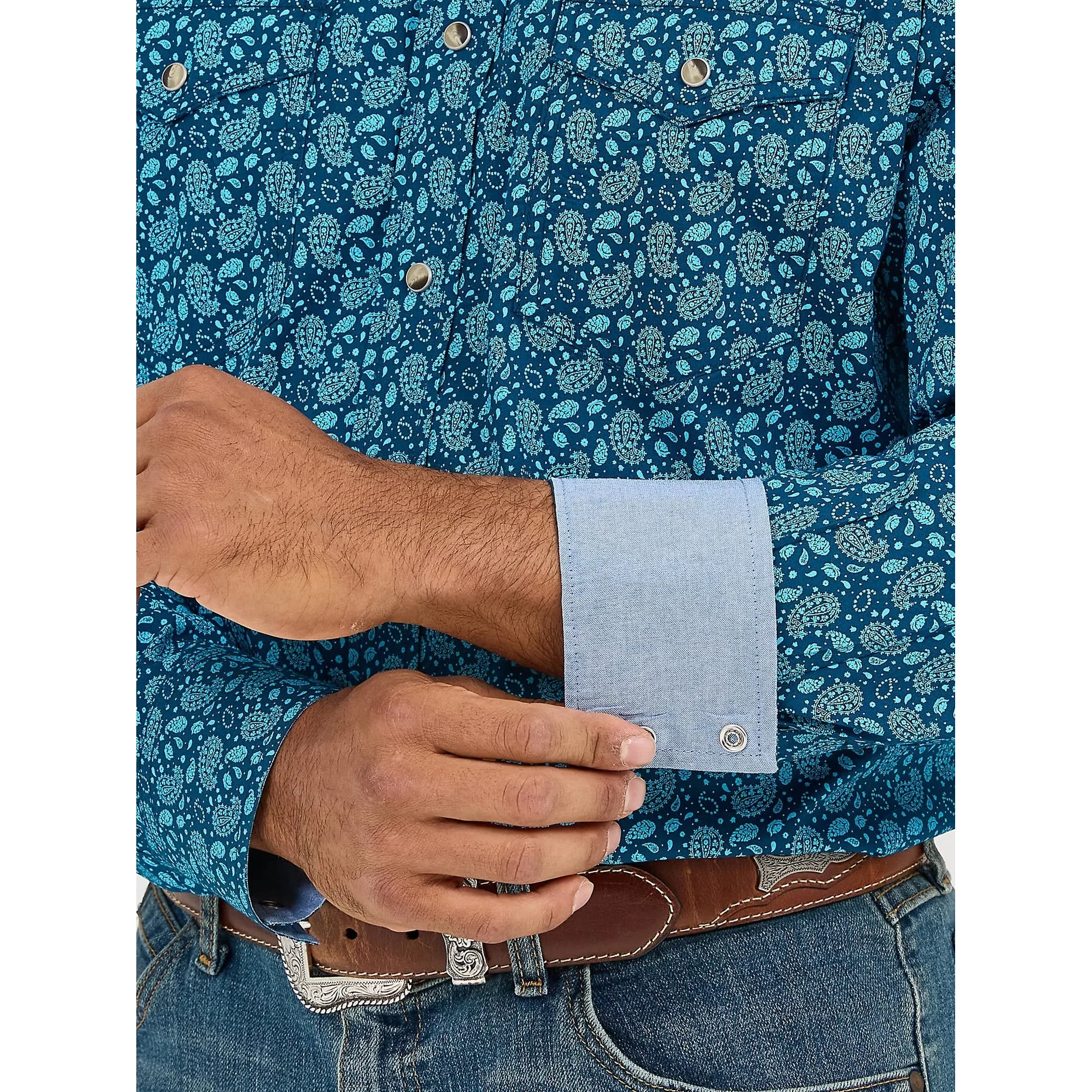 Wrangler Men's 20X Competition Advanced  Comfort Classic Fit  Long Sleeve Shirt- Navy/Turquoise - Image 3