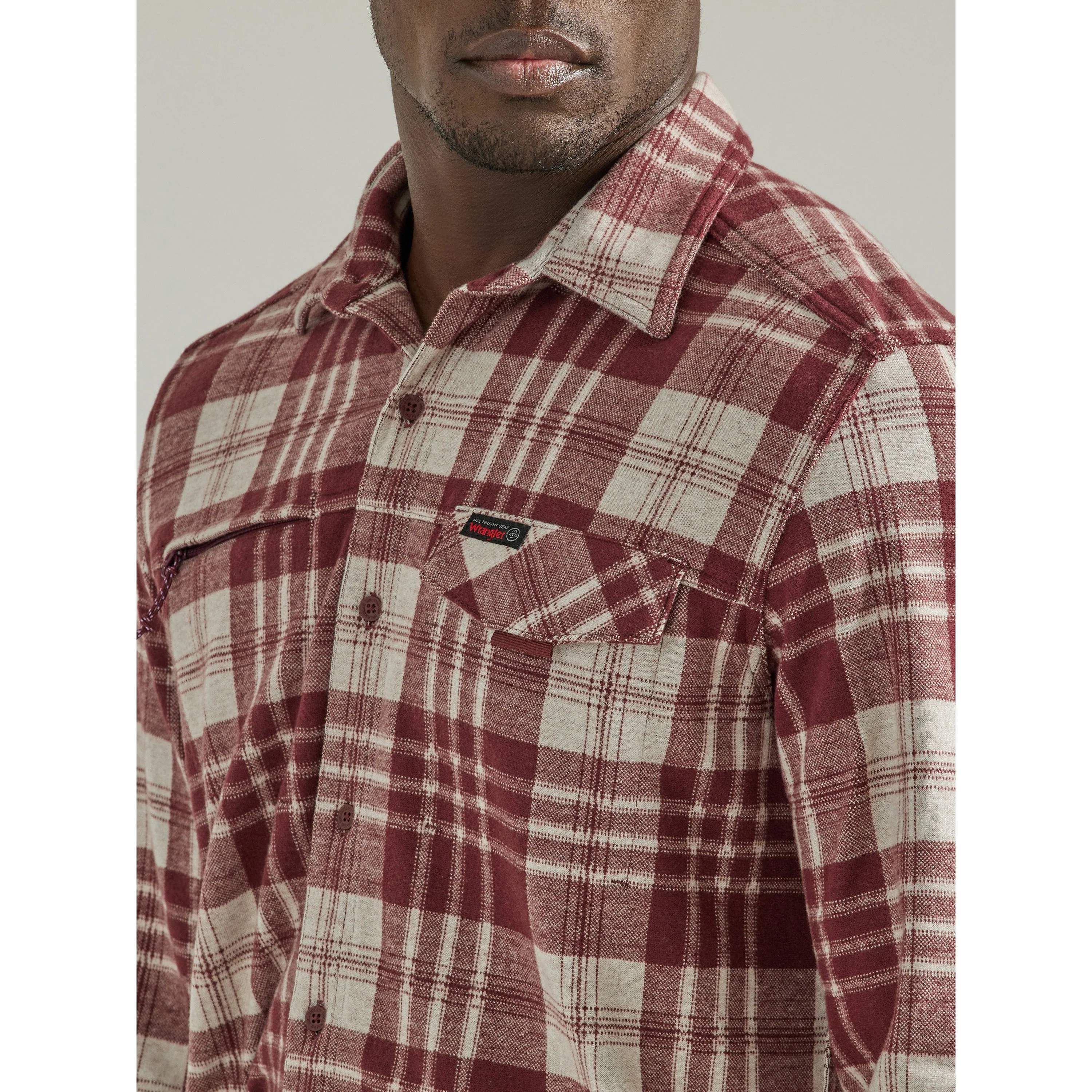 Wrangler Men's ATG Long Sleeve Campsite Shirt - Red - Image 3