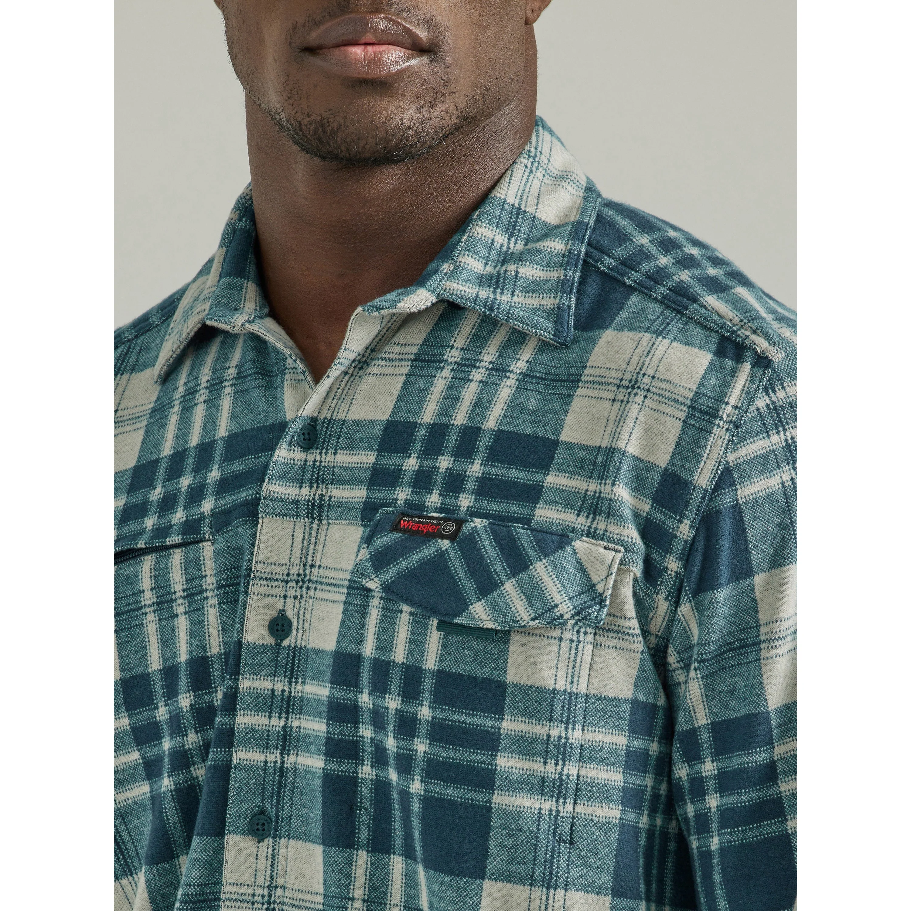 Wrangler Men's ATG Long Sleeve Campsite Shirt - Teal - Image 3