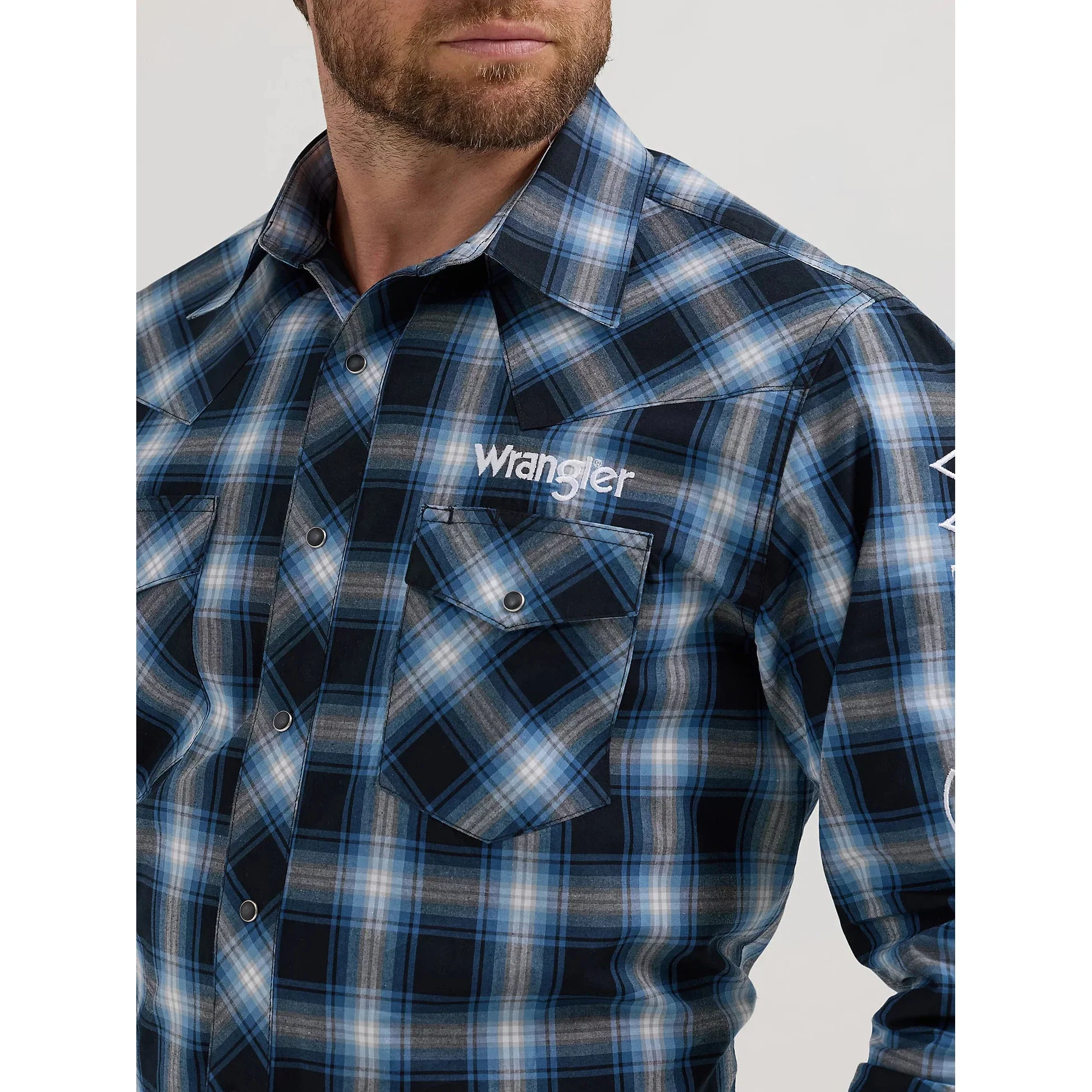 Wrangler Men's Long Sleeve Plaid Western Shirt- Black Ocean - Image 3