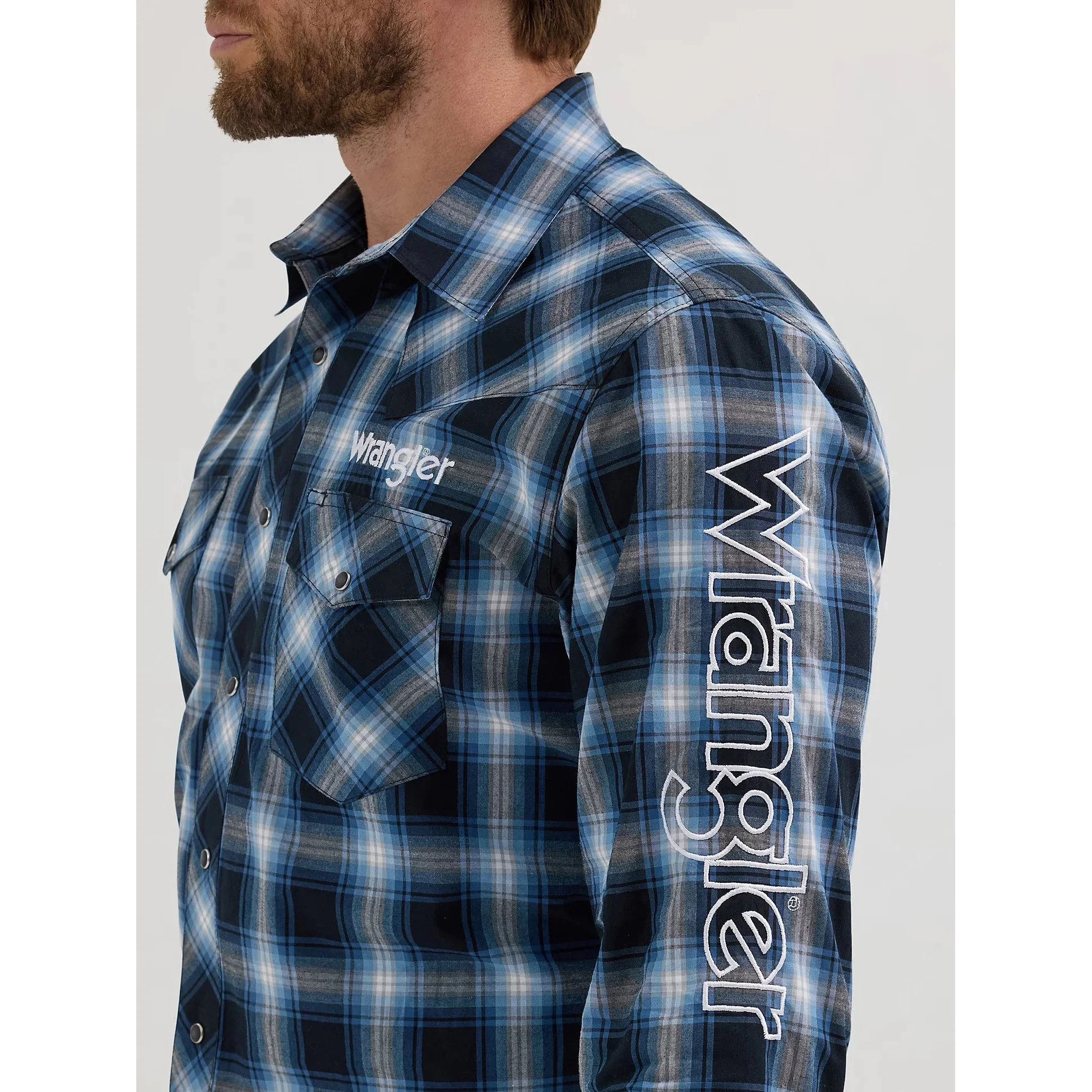Wrangler Men's Long Sleeve Plaid Western Shirt- Black Ocean - Image 4