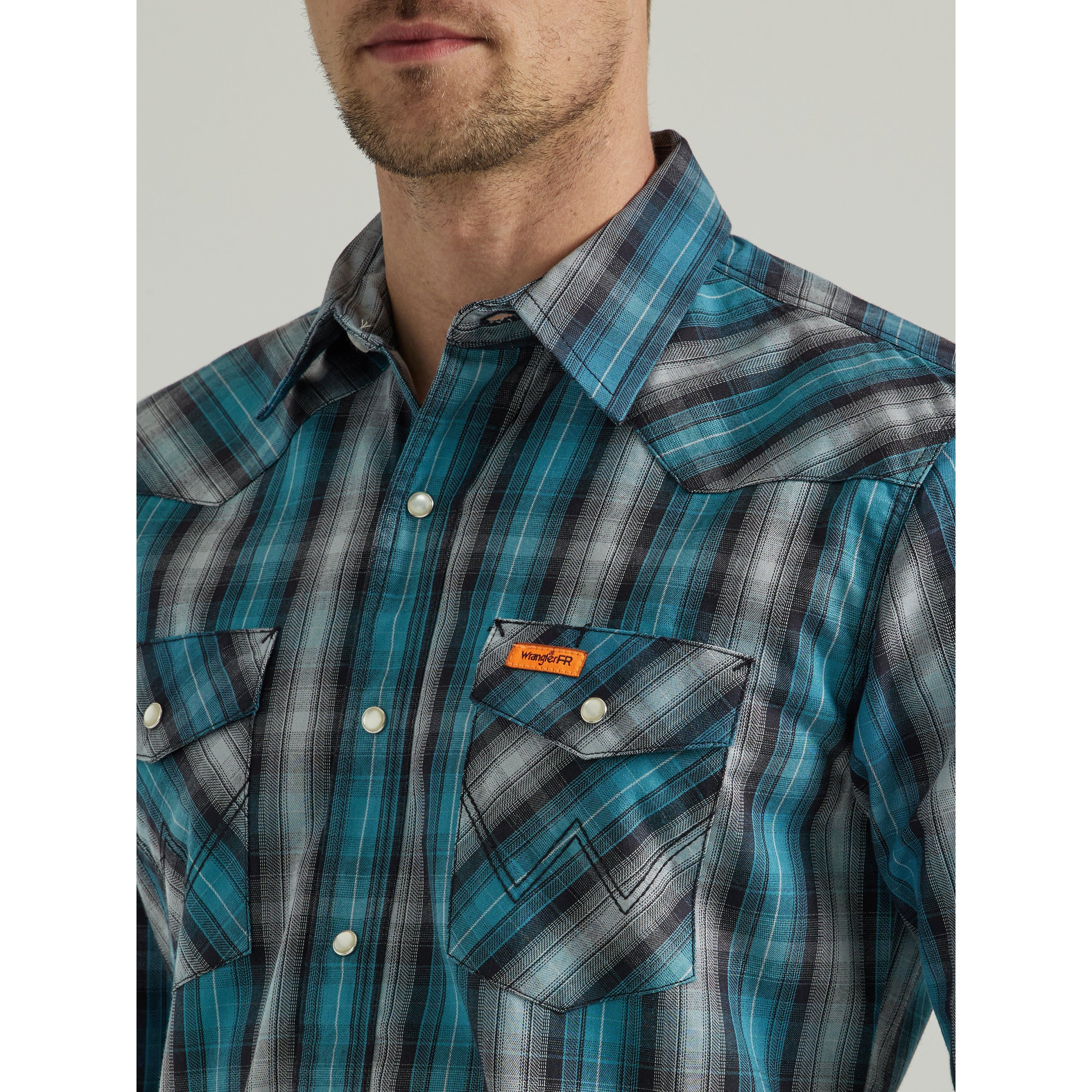 Wrangler Men's FR Long Sleeve Work Shirt - Black/Teal - Image 5