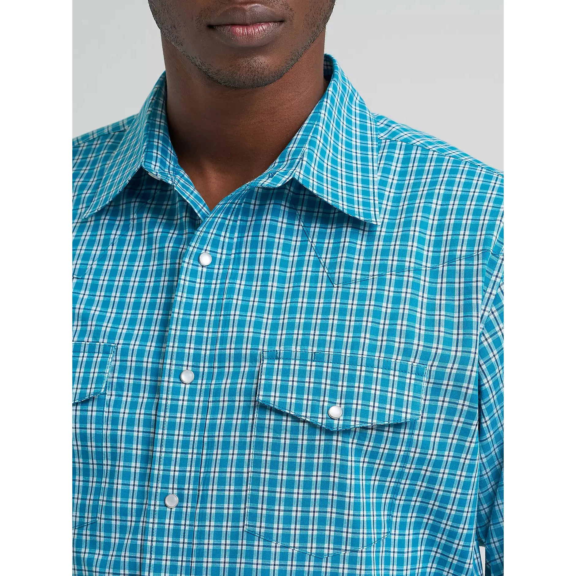 Wrangler Men's Wrinkle Resistant Long Sleeve Western Snap Plaid Shirt - Rich Teal - Image 2