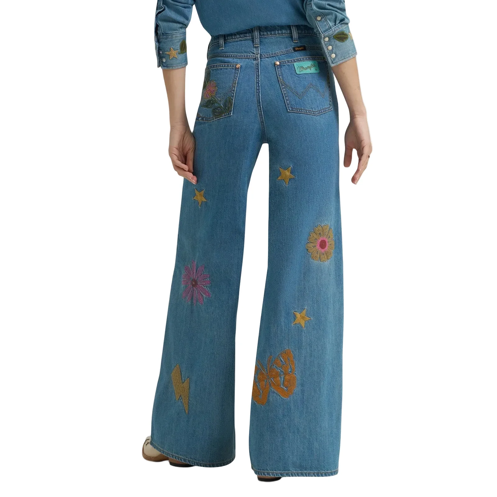 Wrangler Women's Lainey Wilson Cheeky Wide Leg Embroidered Jeans - Denim - Image 2