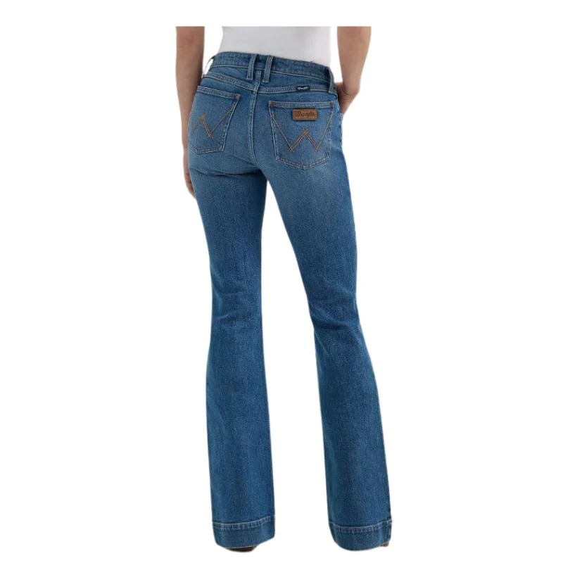 Wrangler Women's Mae Midrise Trouser Jean- Allison - Image 2