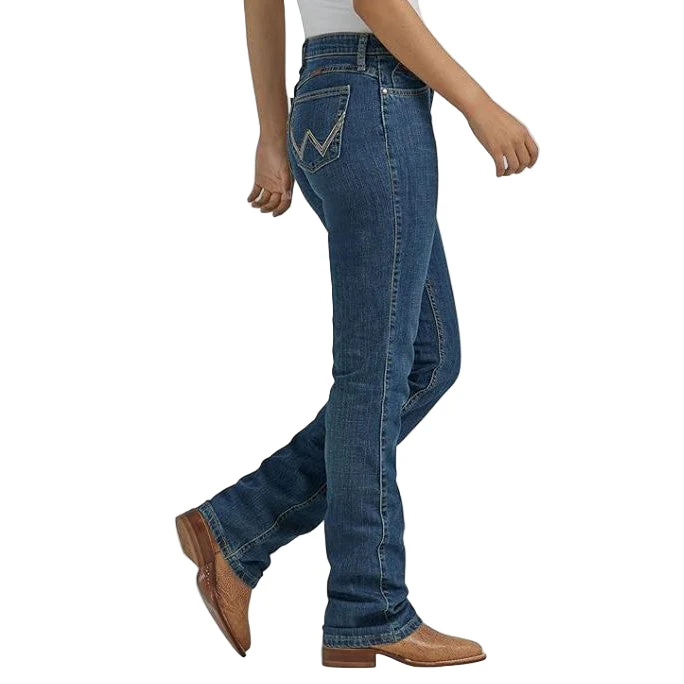 Wrangler Women's FA24 West Q-Baby Boot Cut Jean - Maggie - Image 3