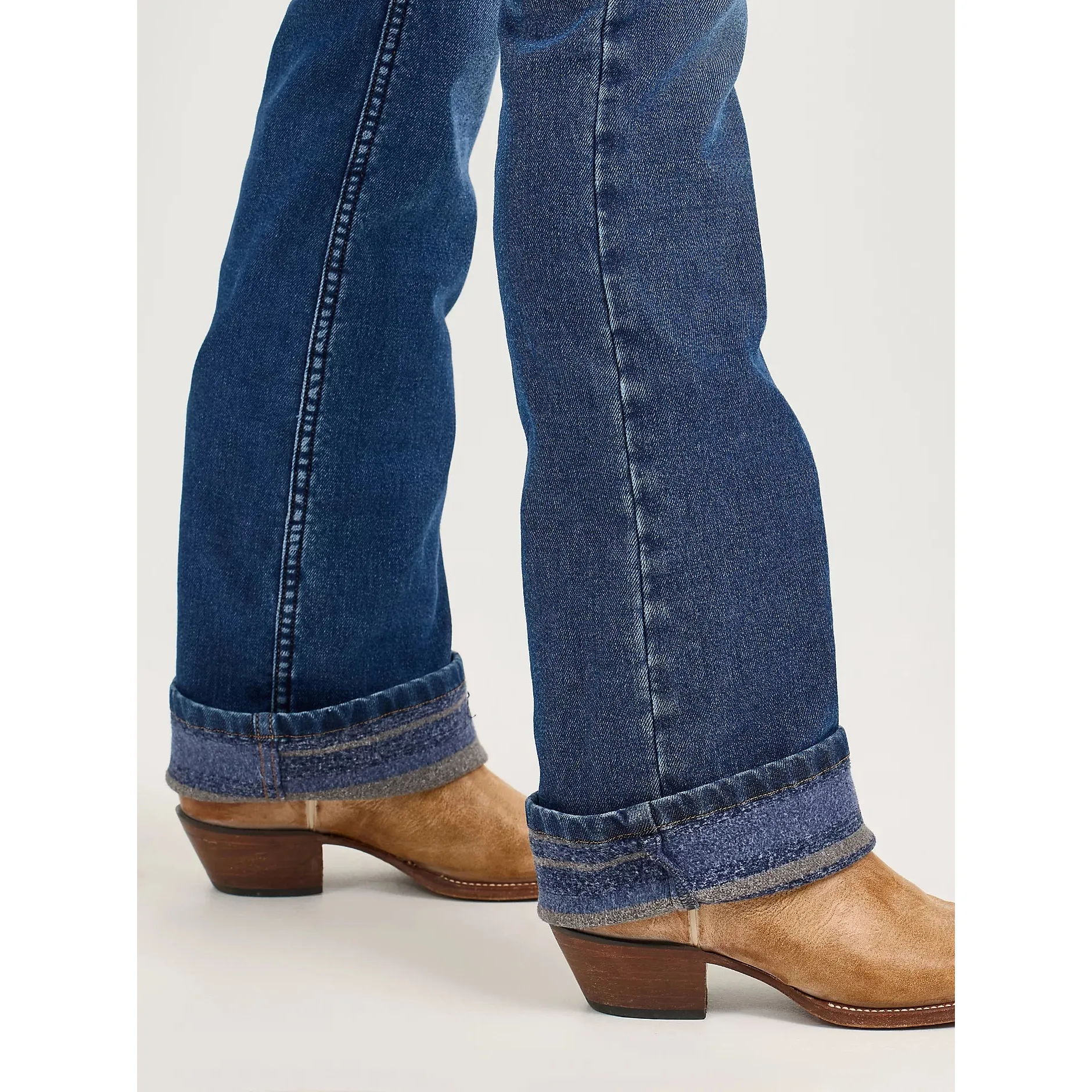 Wrangler Women's Retro Mae Slim Fit Lined Boot Cut Jeans- Brynn - Image 3